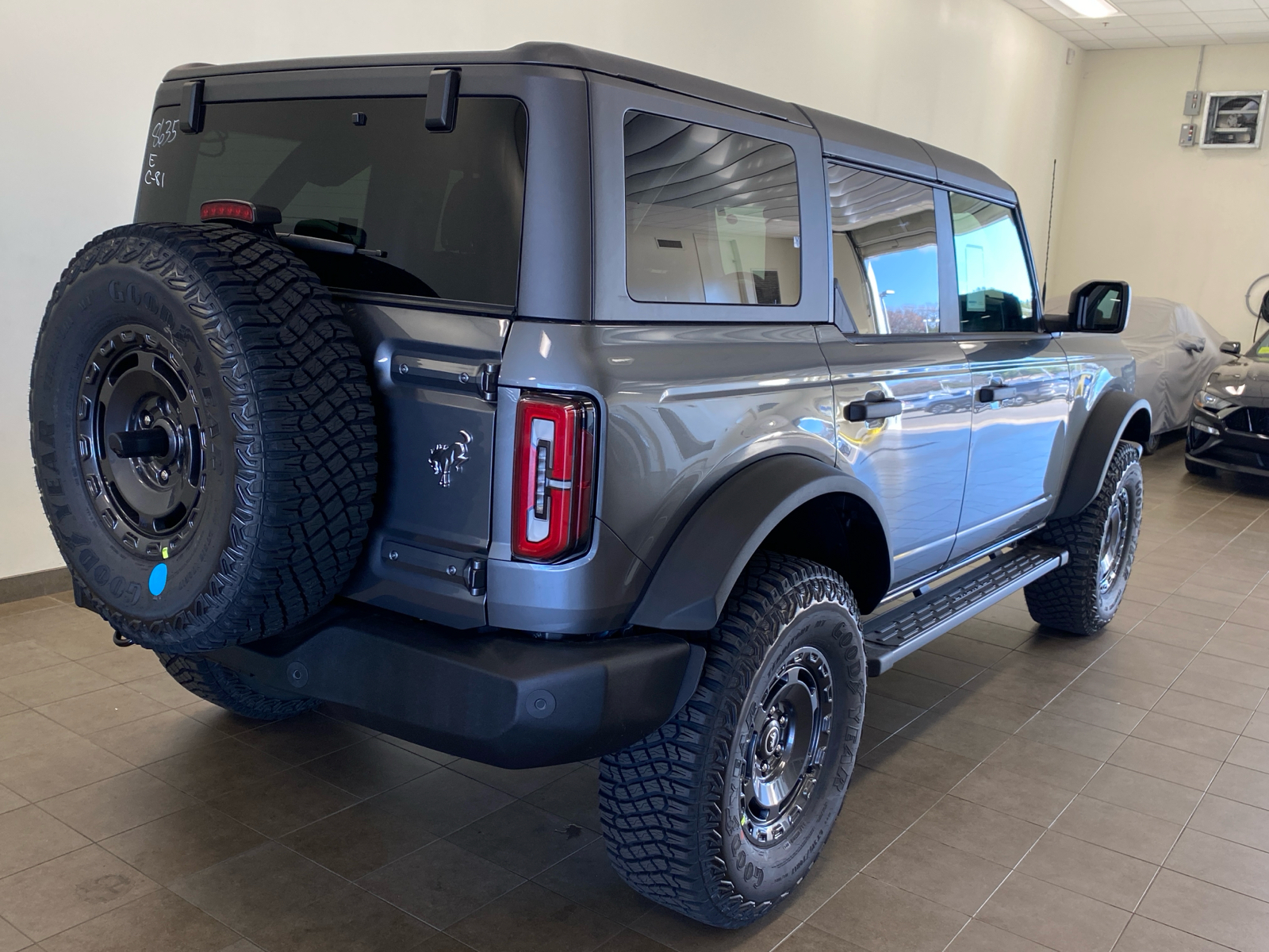 2024 Ford Bronco 2024 FORD BRONCO BIG BEND 4DR SUV 116.1 WB 4WD 7