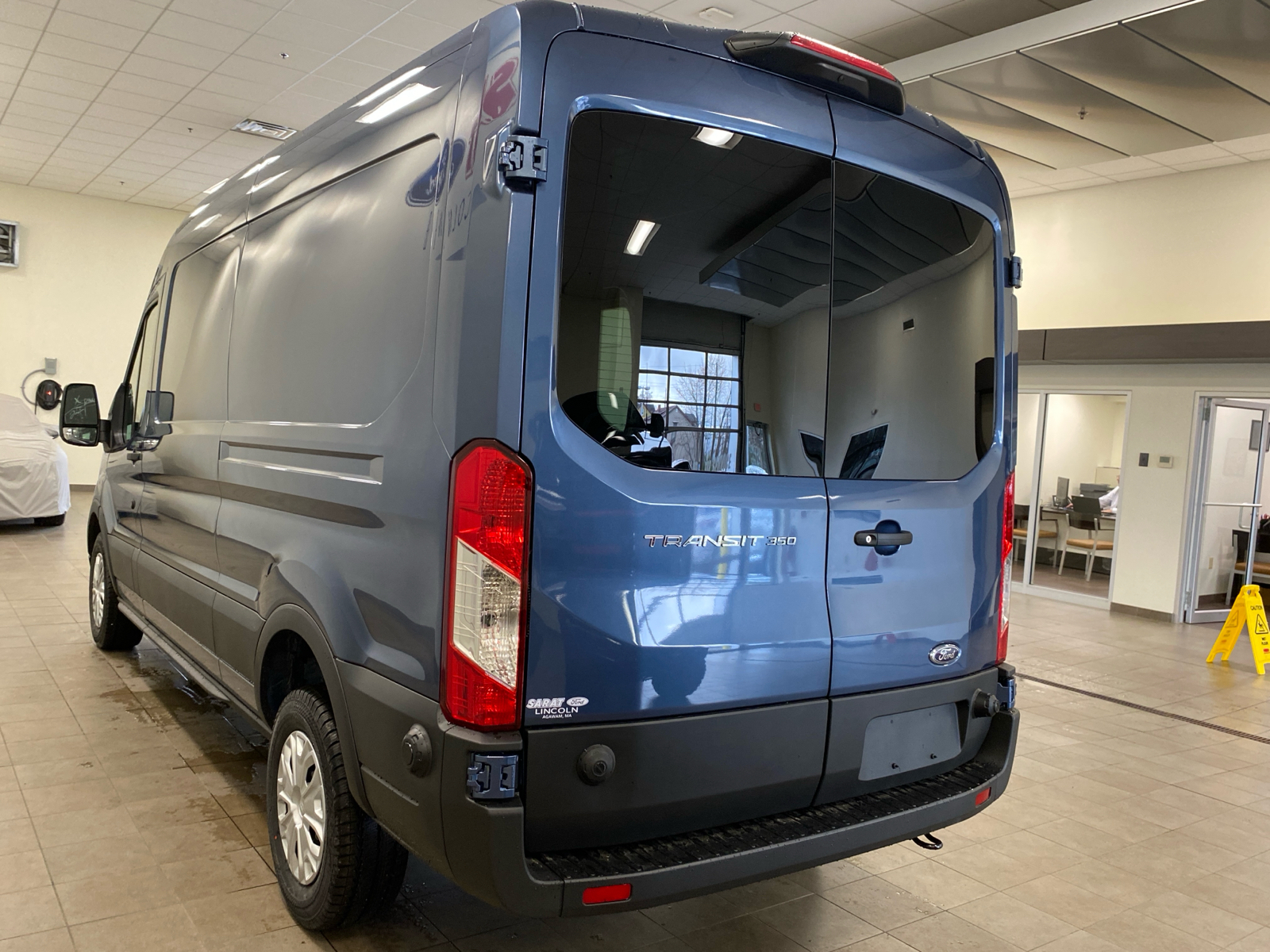 2024 Ford Transit Cargo Van 2024 FORD TRANSIT-350 CARGO 3DR 148 WB RWD 5