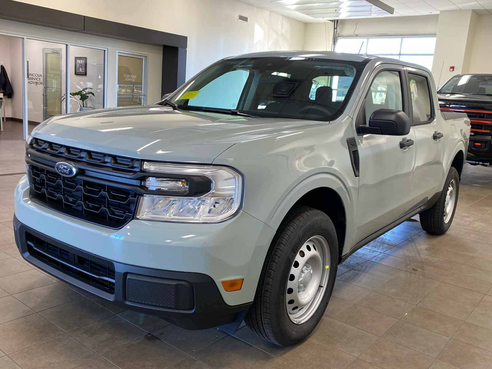 2024 Ford Maverick 2024 FORD MAVERICK XL CREW CAB 4DR 121.1 WB 4