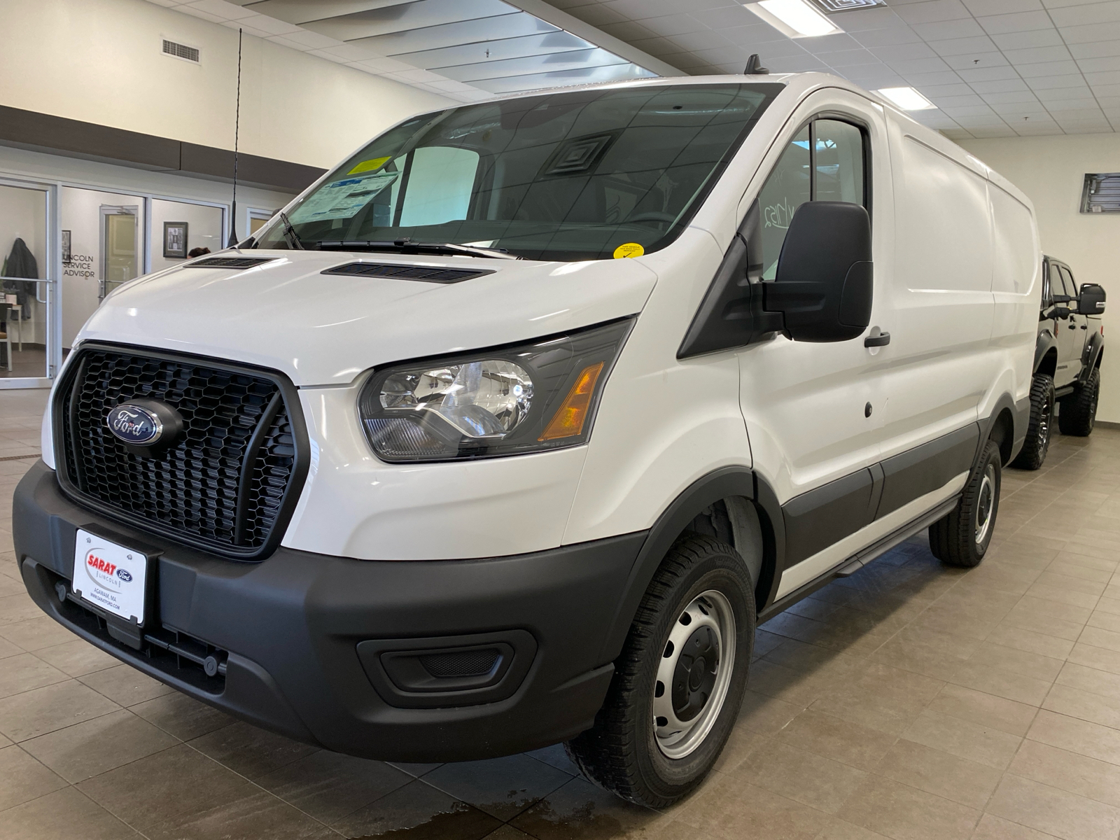 2024 Ford Transit Cargo Van 2024 FORD TRANSIT-250 CARGO 3DR 130 WB RWD 4