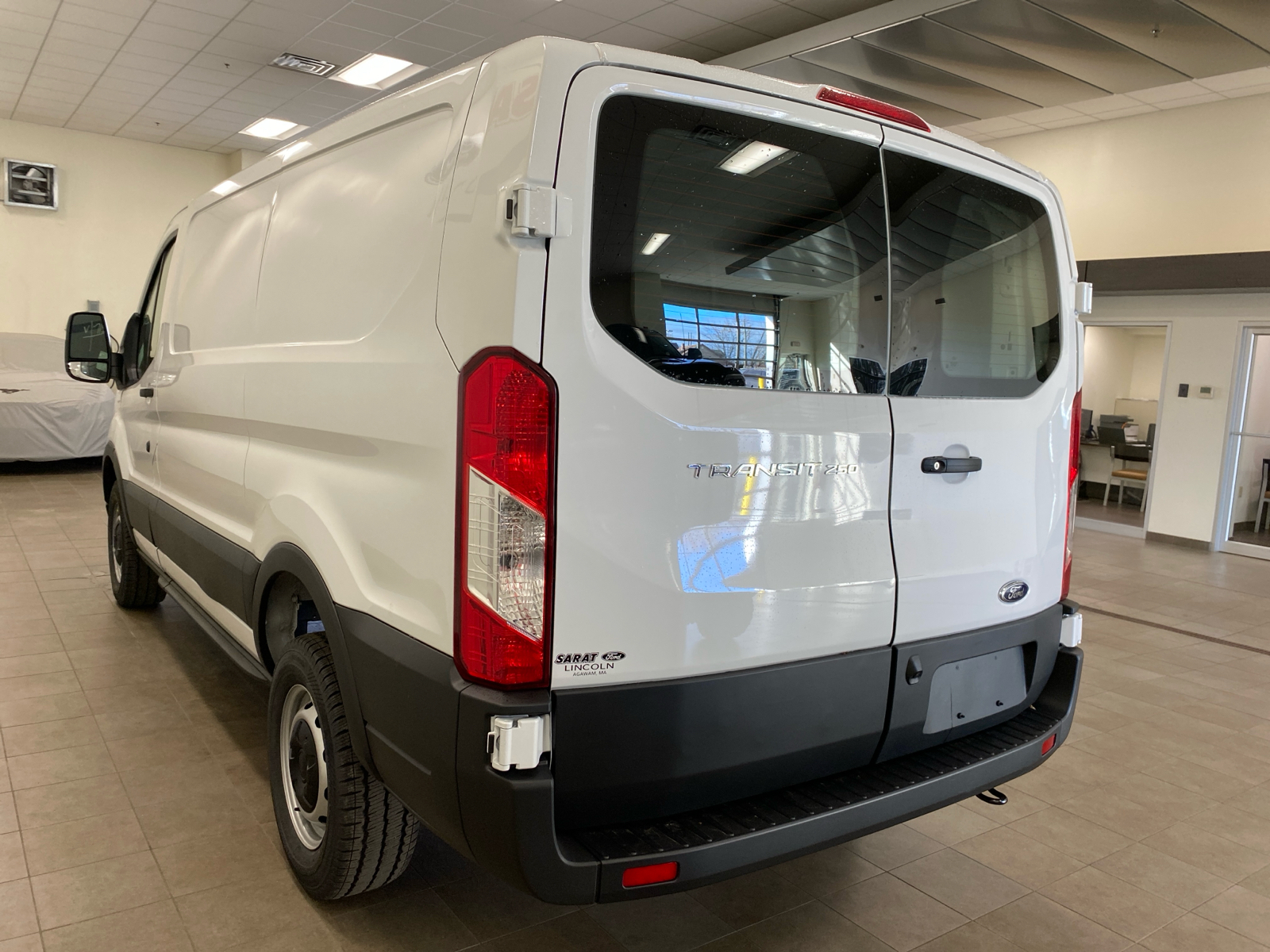 2024 Ford Transit Cargo Van 2024 FORD TRANSIT-250 CARGO 3DR 130 WB RWD 5