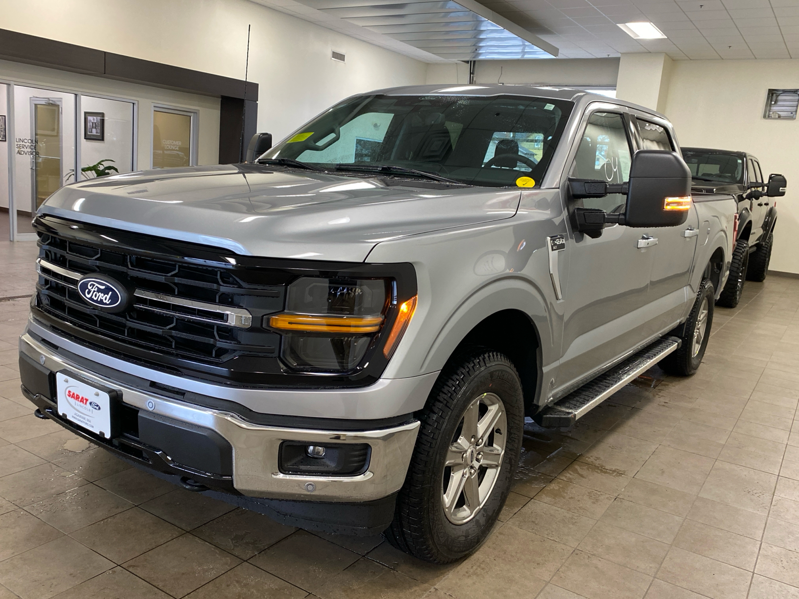 2024 Ford F-150 2024 FORD F-150 XLT CREW CAB 4DR 145 WB 4WD 4