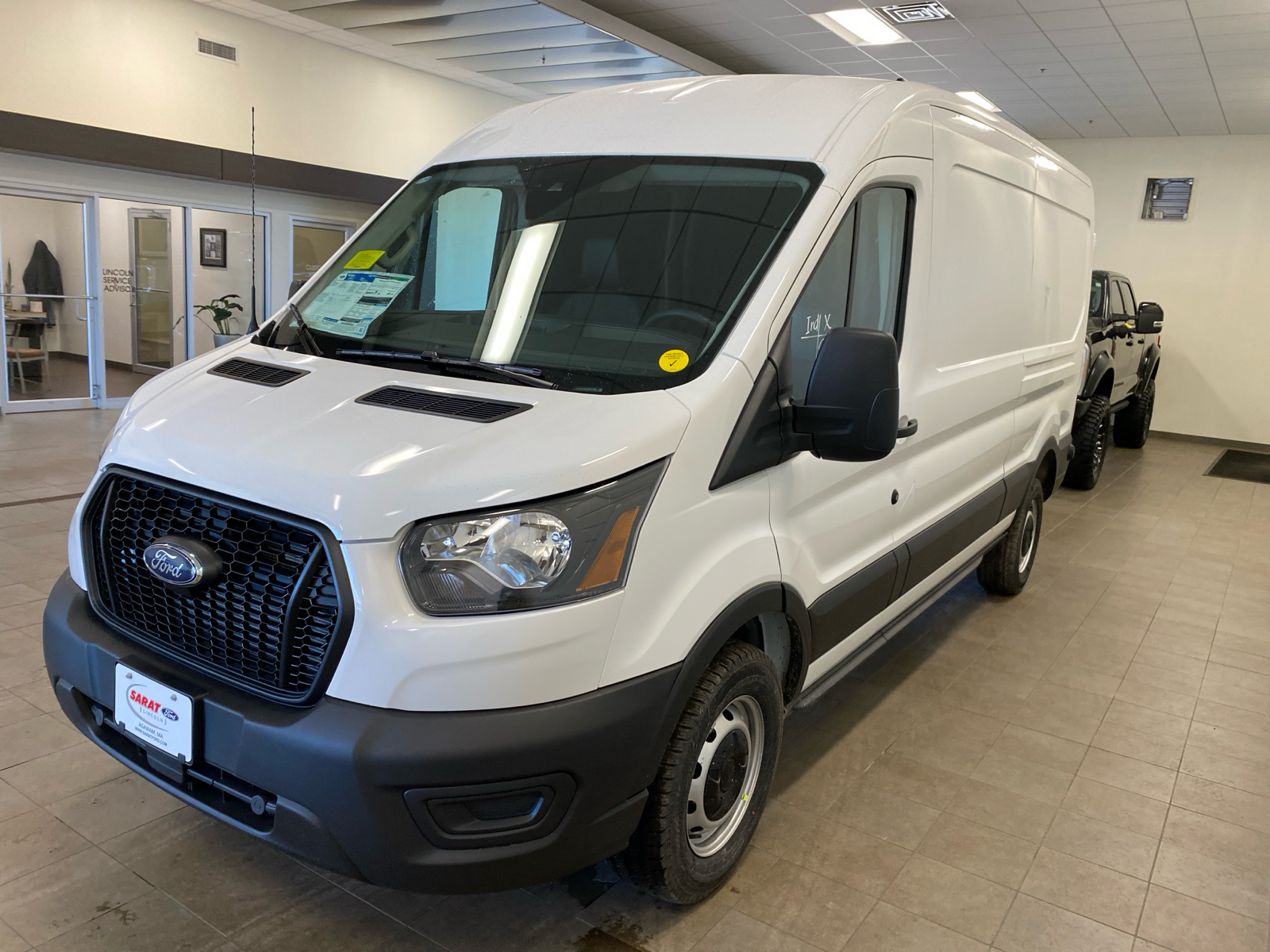 2024 Ford Transit Cargo Van 2024 FORD TRANSIT-250 CARGO 3DR 148 WB RWD 4