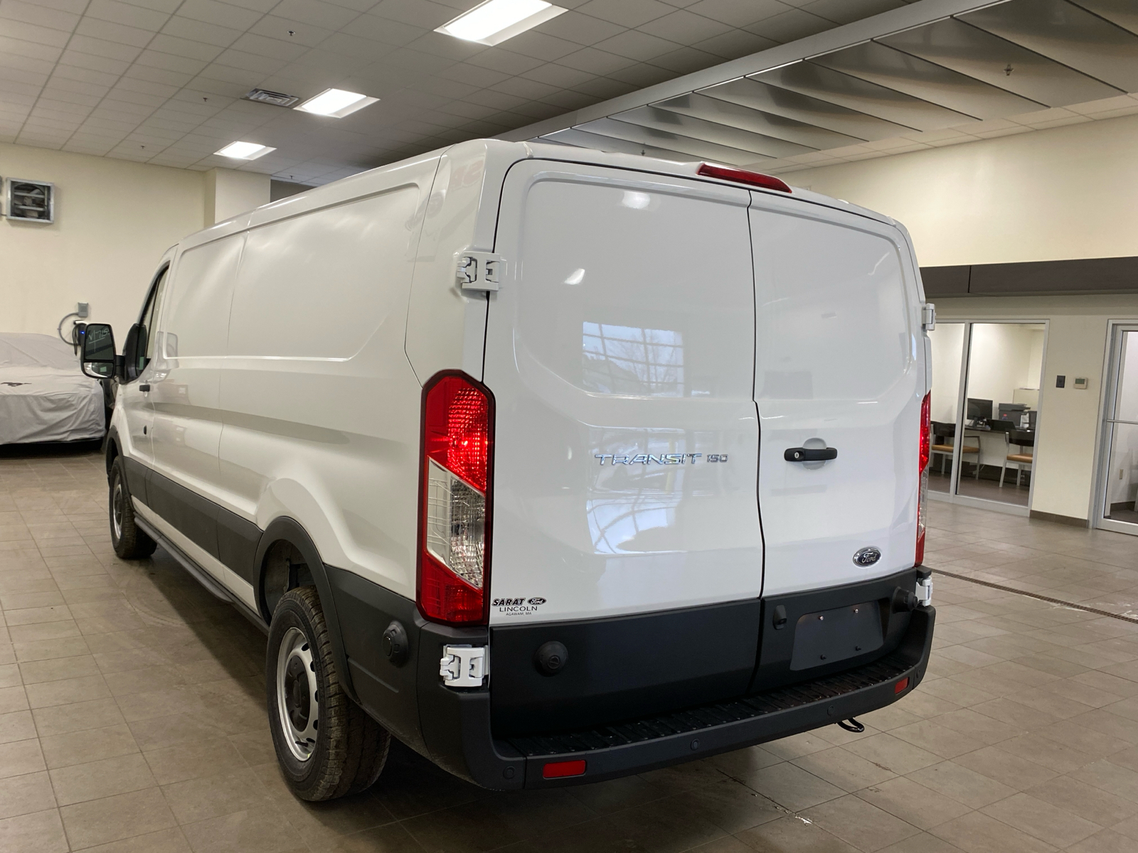 2024 Ford Transit Cargo Van 2024 FORD TRANSIT-150 CARGO 3DR 130 WB RWD 5