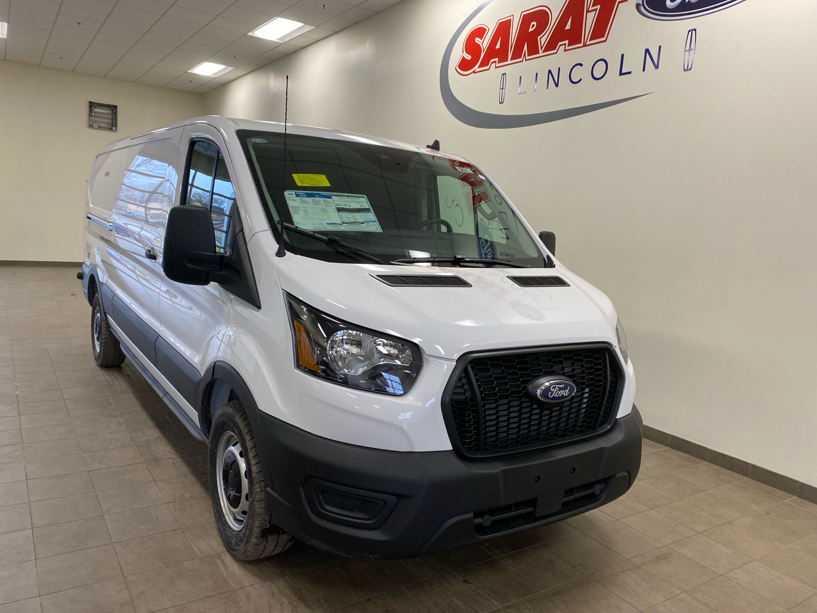 2024 Ford Transit Cargo Van 2024 FORD TRANSIT-150 CARGO 3DR 130 WB RWD 2