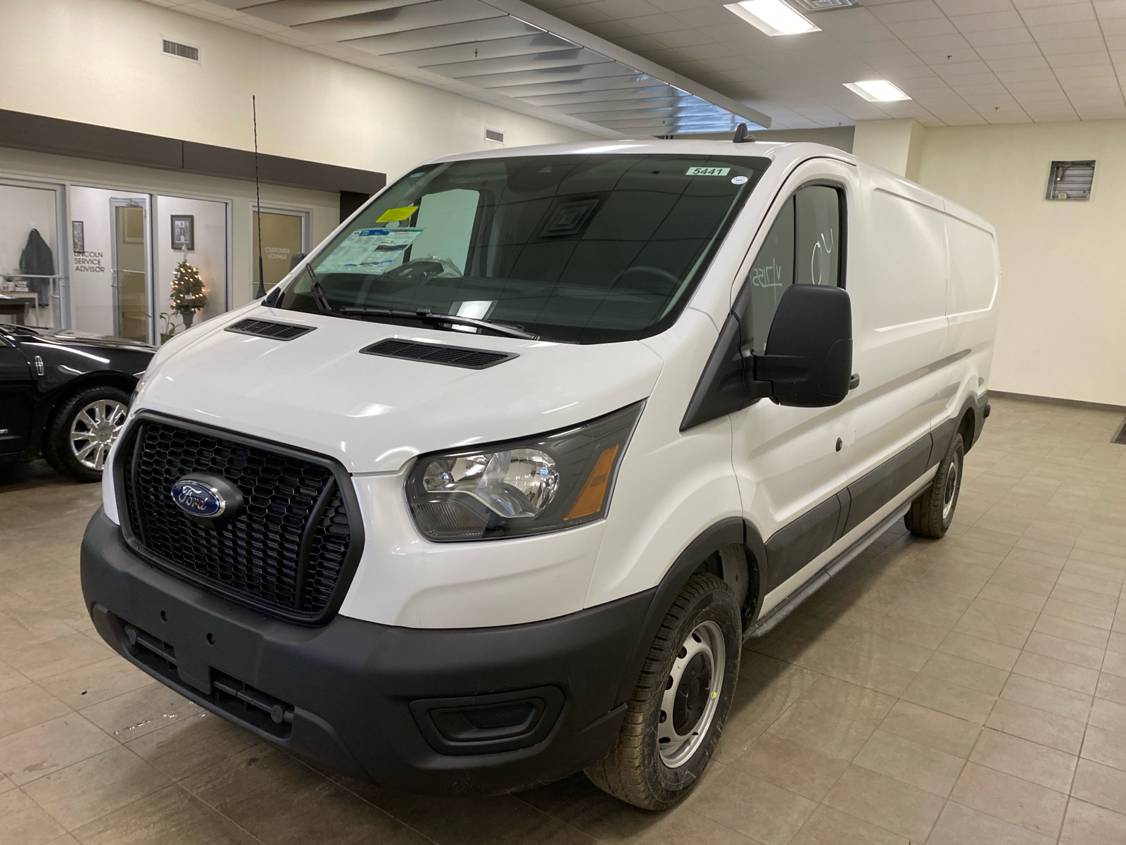 2024 Ford Transit Cargo Van 2024 FORD TRANSIT-150 CARGO 3DR 130 WB RWD 4