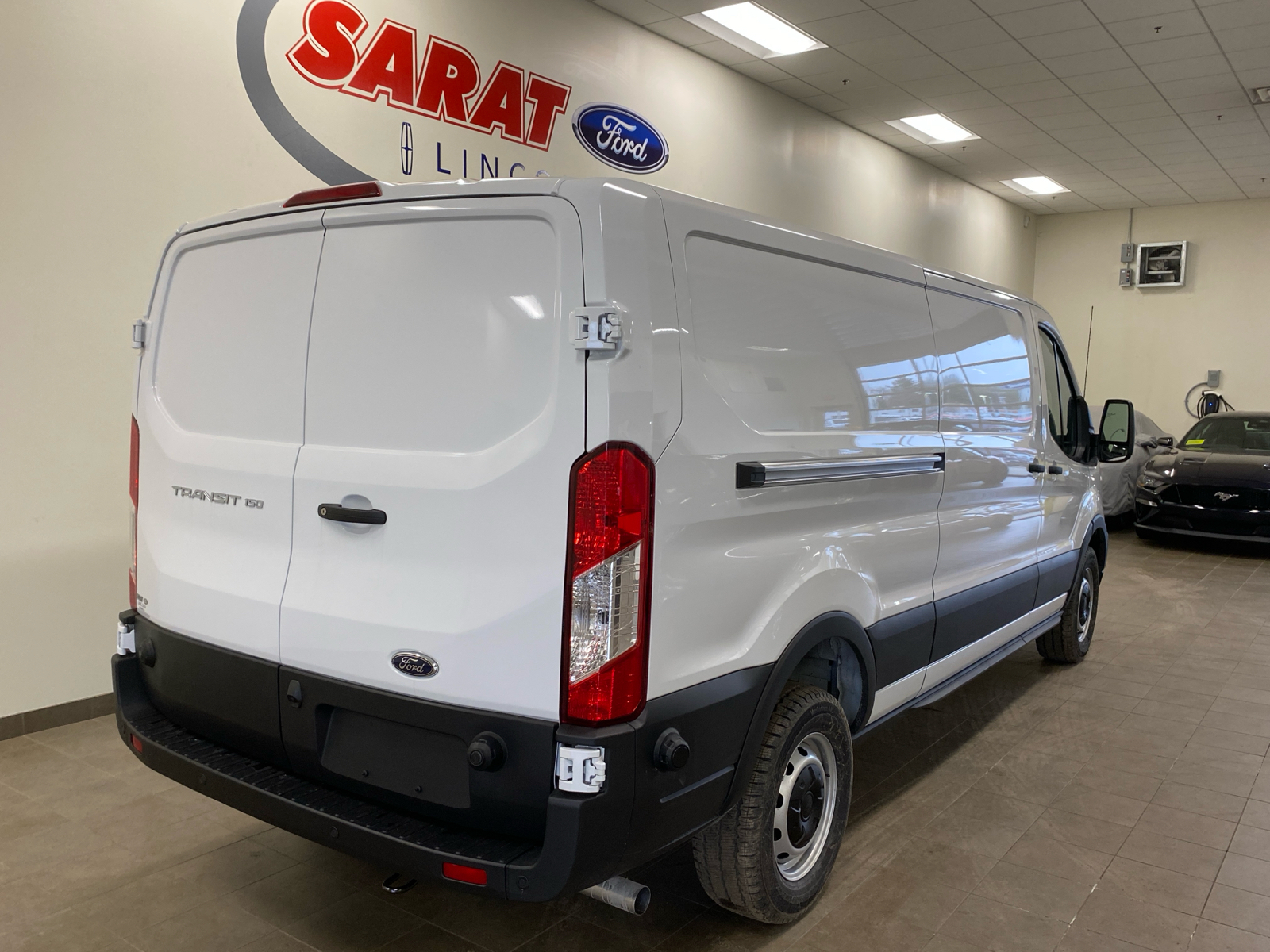 2024 Ford Transit Cargo Van 2024 FORD TRANSIT-150 CARGO 3DR 130 WB RWD 8