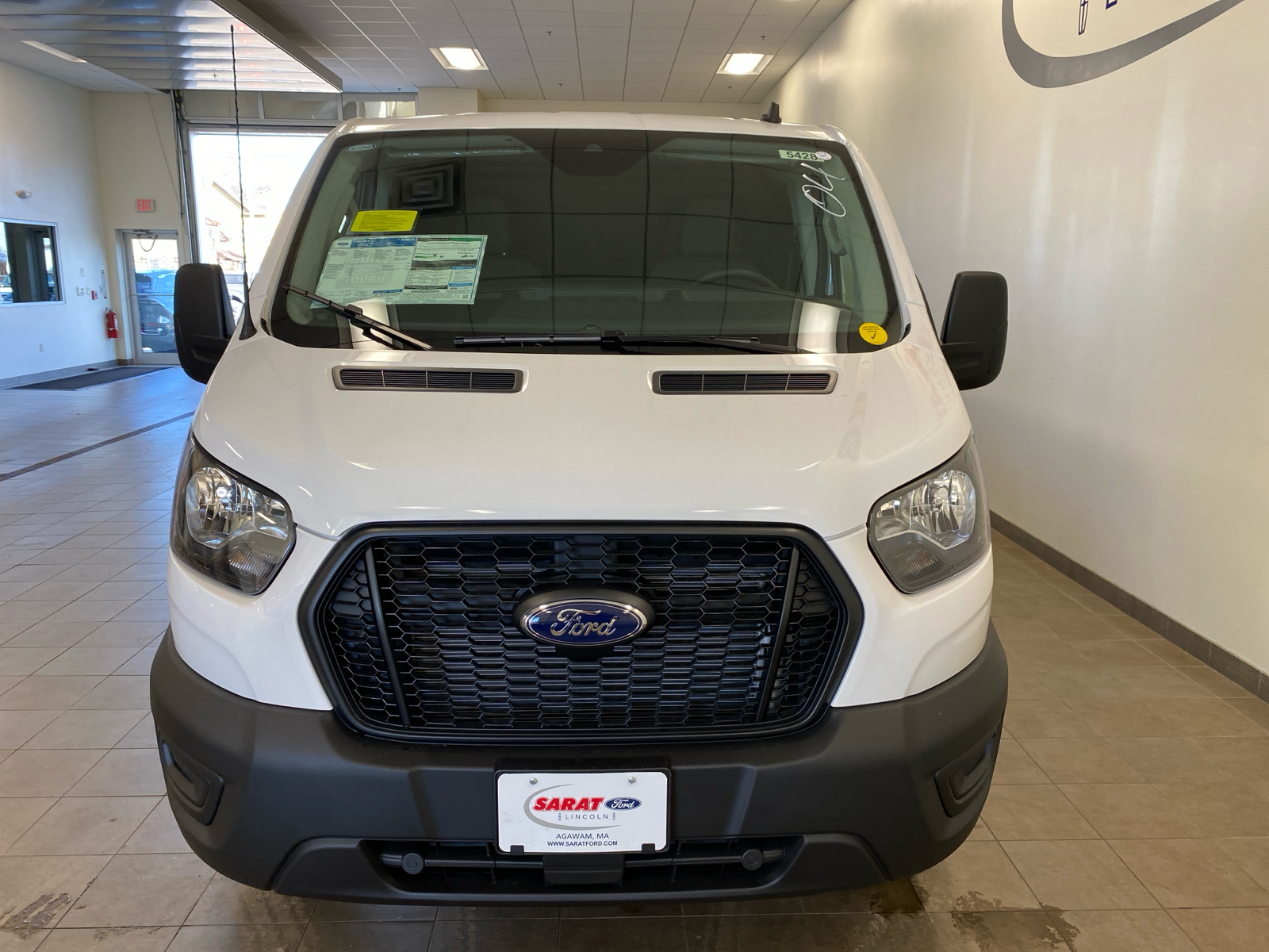 2024 Ford Transit Cargo Van 2024 FORD TRANSIT-250 CARGO 3DR 130 WB RWD 3