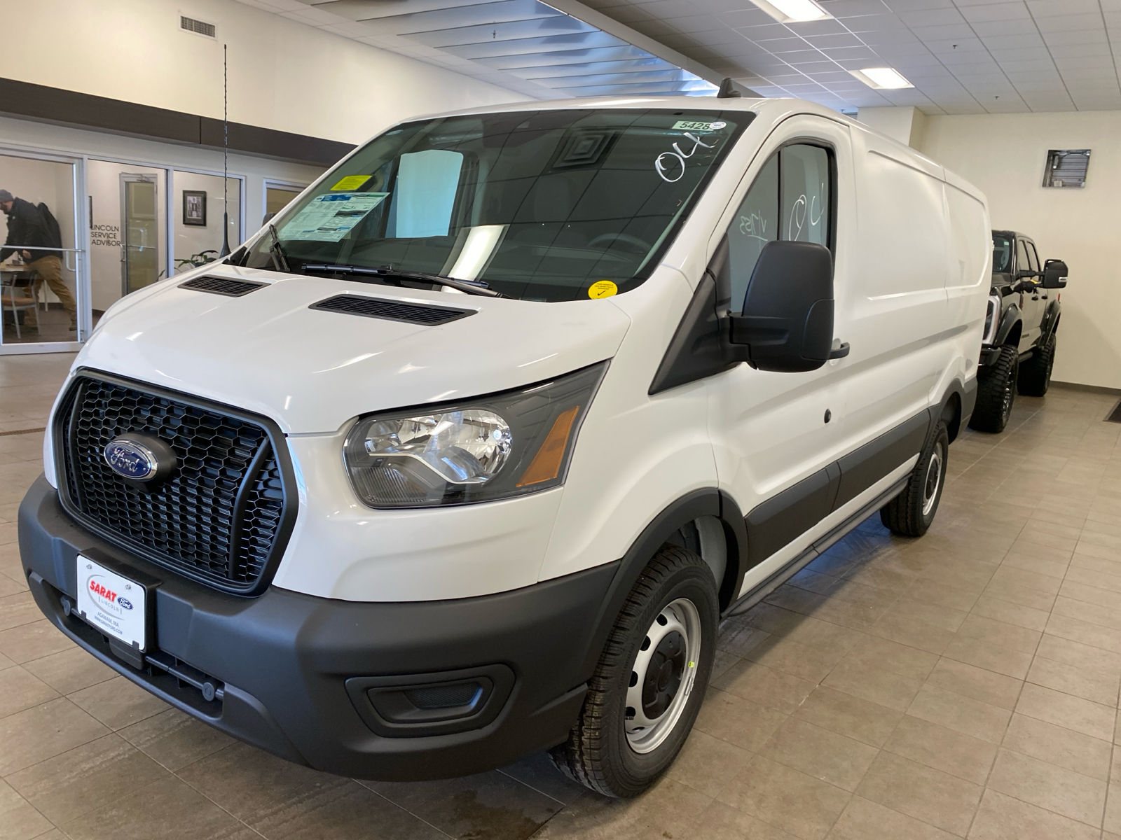 2024 Ford Transit Cargo Van 2024 FORD TRANSIT-250 CARGO 3DR 130 WB RWD 4