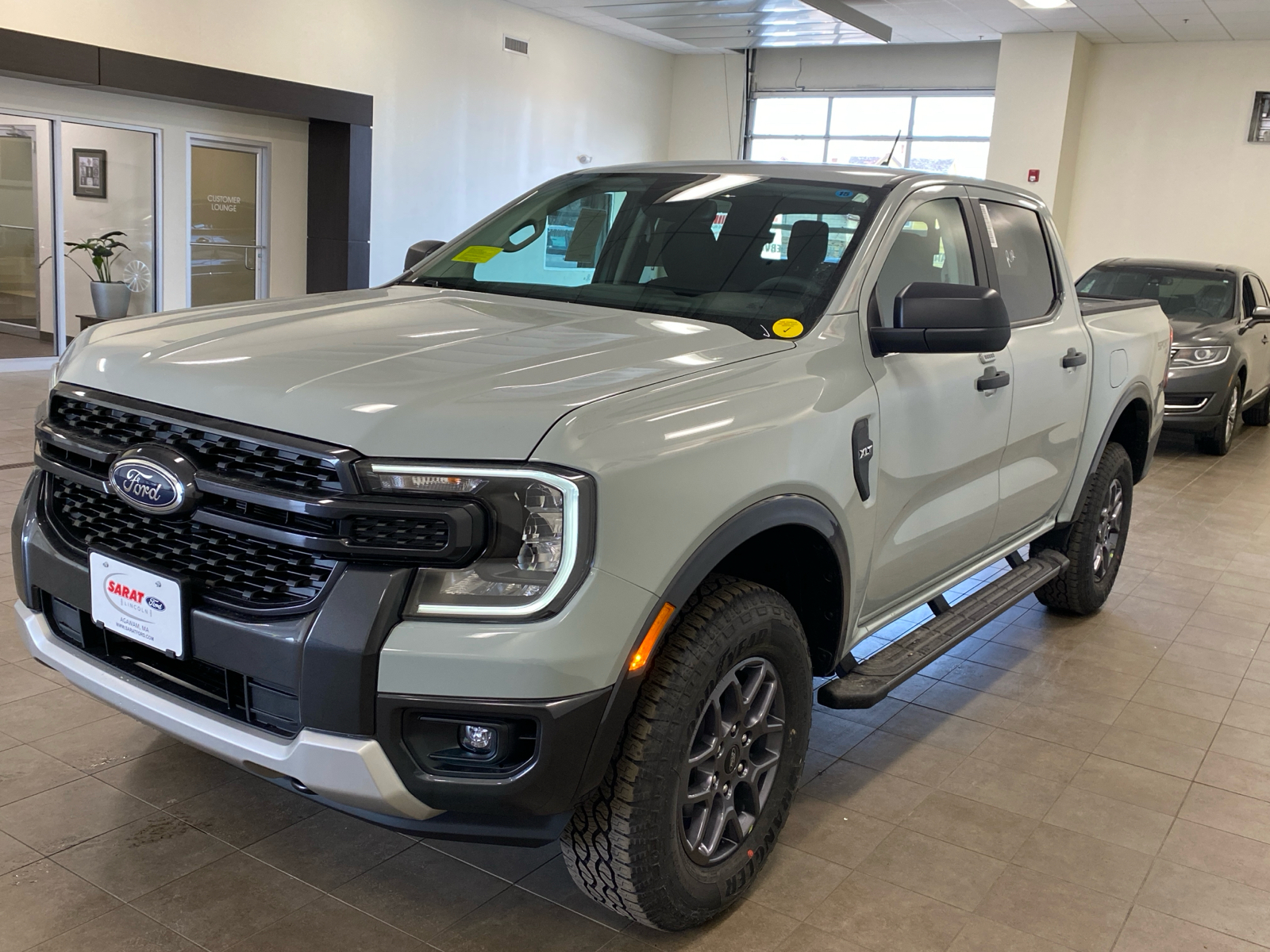 2024 Ford Ranger 2024 FORD RANGER XLT CREW CAB 4DR 128.7 WB 4WD 4