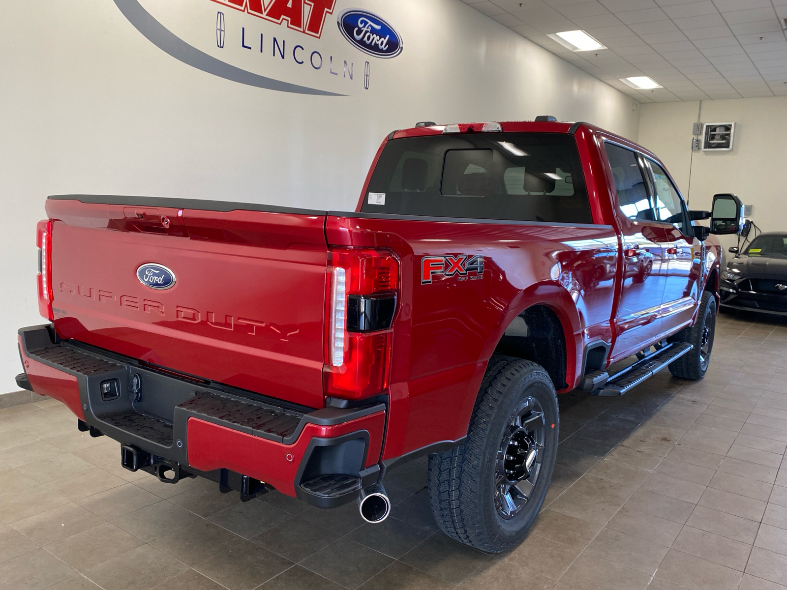 2024 Ford Super Duty F-250 SRW 2024 FORD F-250 LARIAT CREW CAB 4DR 160 WB 4WD HD 7