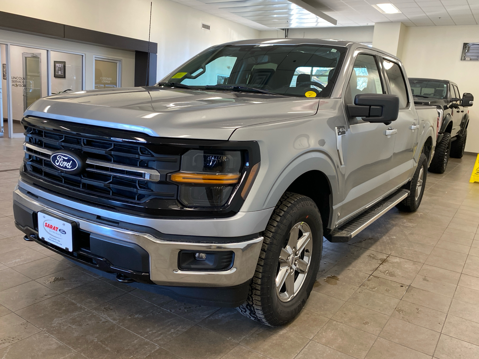 2024 Ford F-150 2024 FORD F-150 XLT CREW CAB 4DR 145 WB 4WD 4