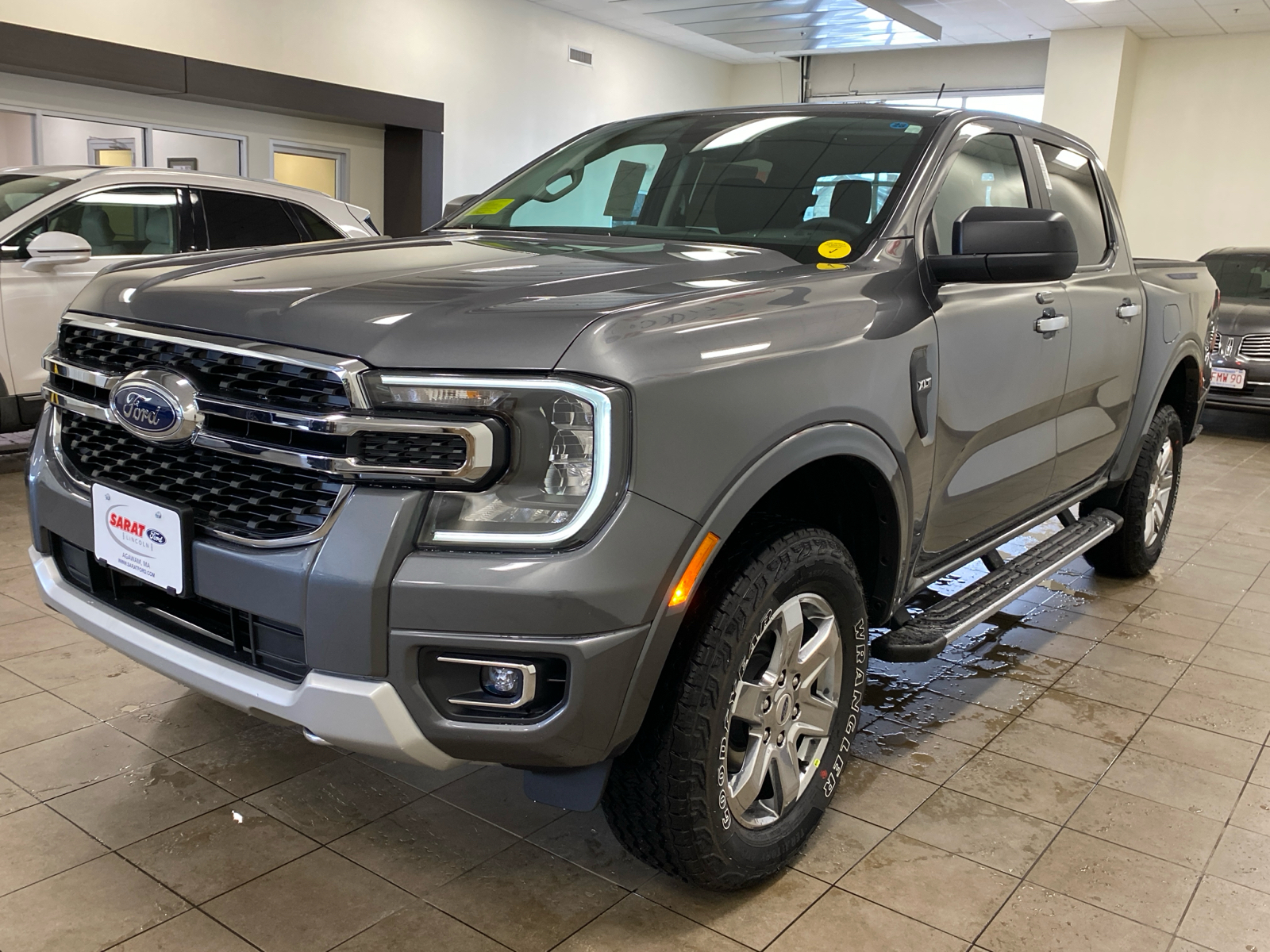 2024 Ford Ranger 2024 FORD RANGER XLT CREW CAB 4DR 128.7 WB 4WD 4