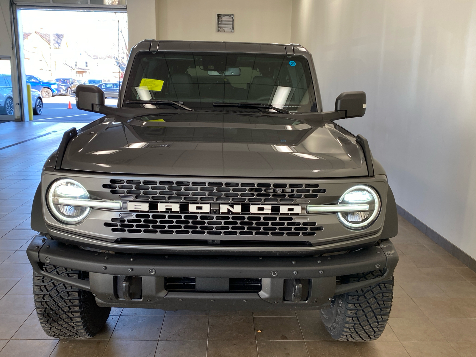 2024 Ford Bronco 2024 FORD BRONCO BADLANDS 4DR SUV 116.1 WB 4WD 3