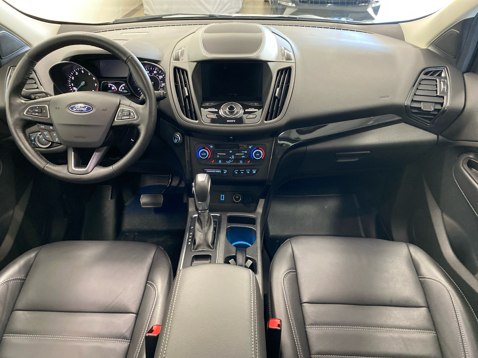 2019 Ford Escape Titanium 11