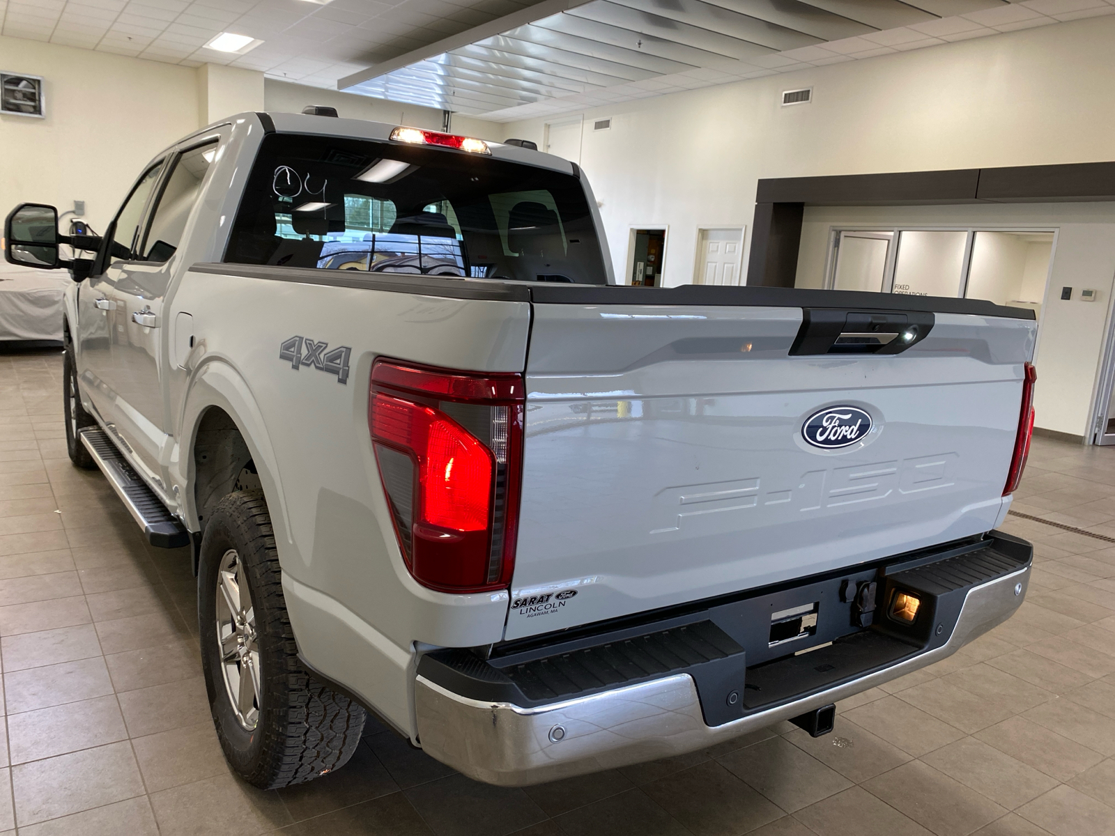 2024 Ford F-150 2024 FORD F-150 XLT CREW CAB 4DR 145 WB 4WD 5