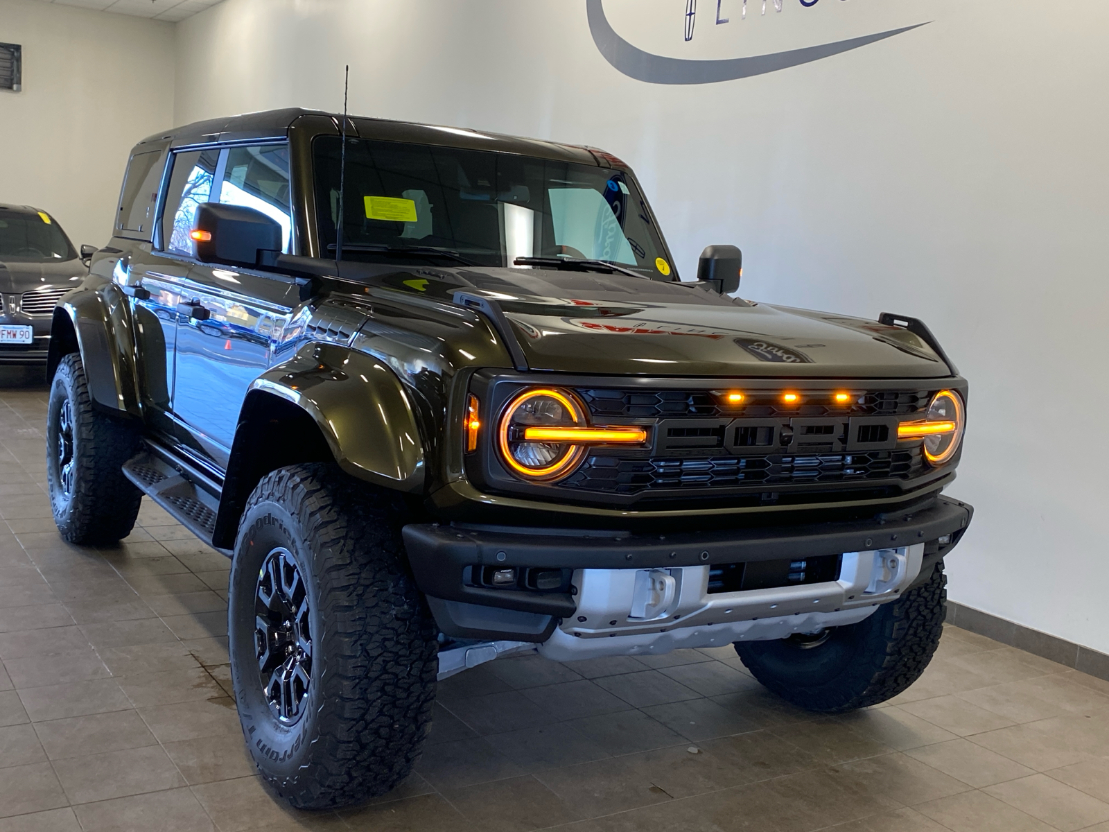 2024 Ford Bronco 2024 FORD BRONCO RAPTOR 4DR SUV 116.1 WB 4WD 2