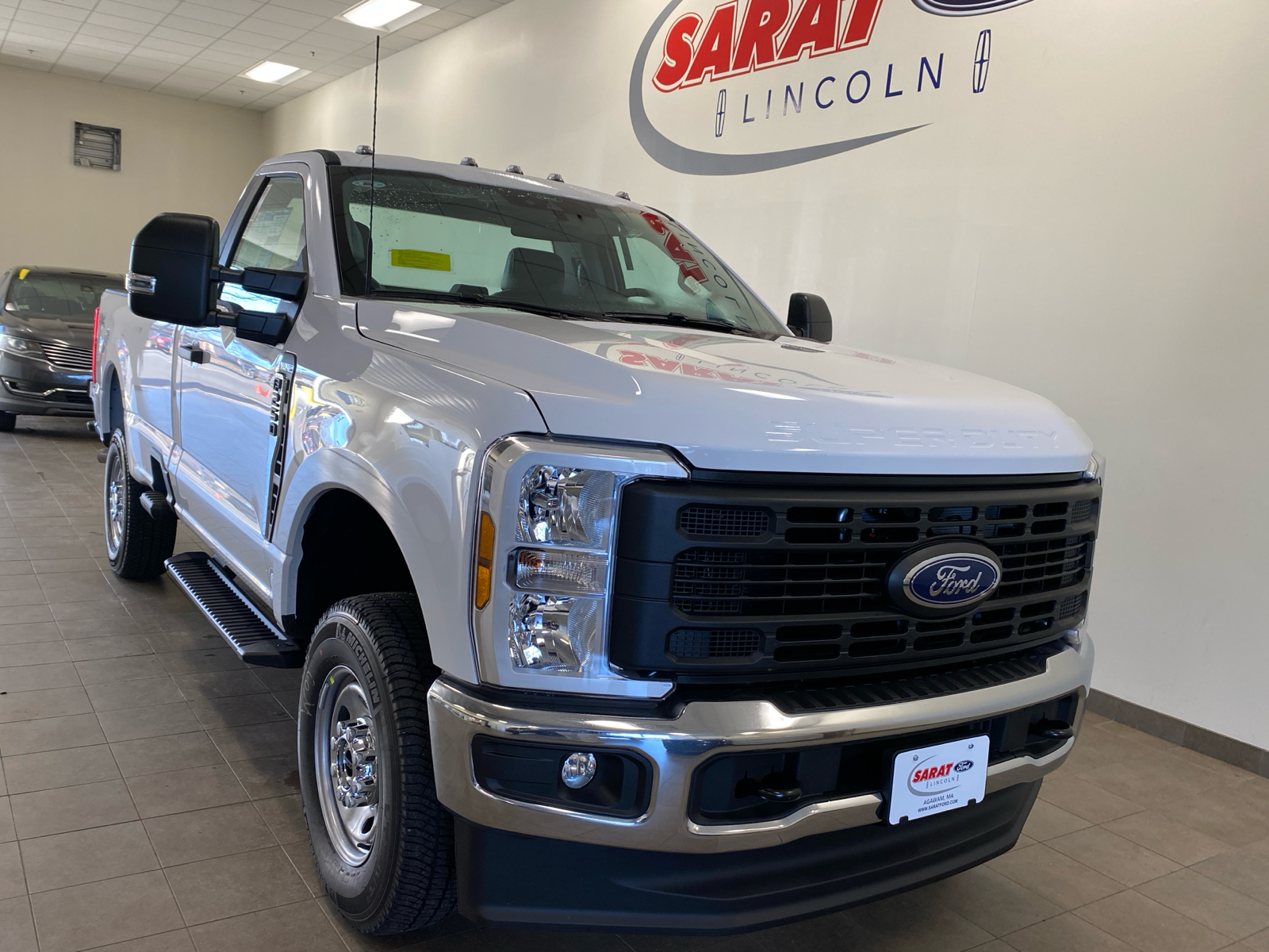 2024 Ford Super Duty F-250 SRW 2024 FORD F-250 XL REG. CAB 2DR 142 WB 4WD HD 2