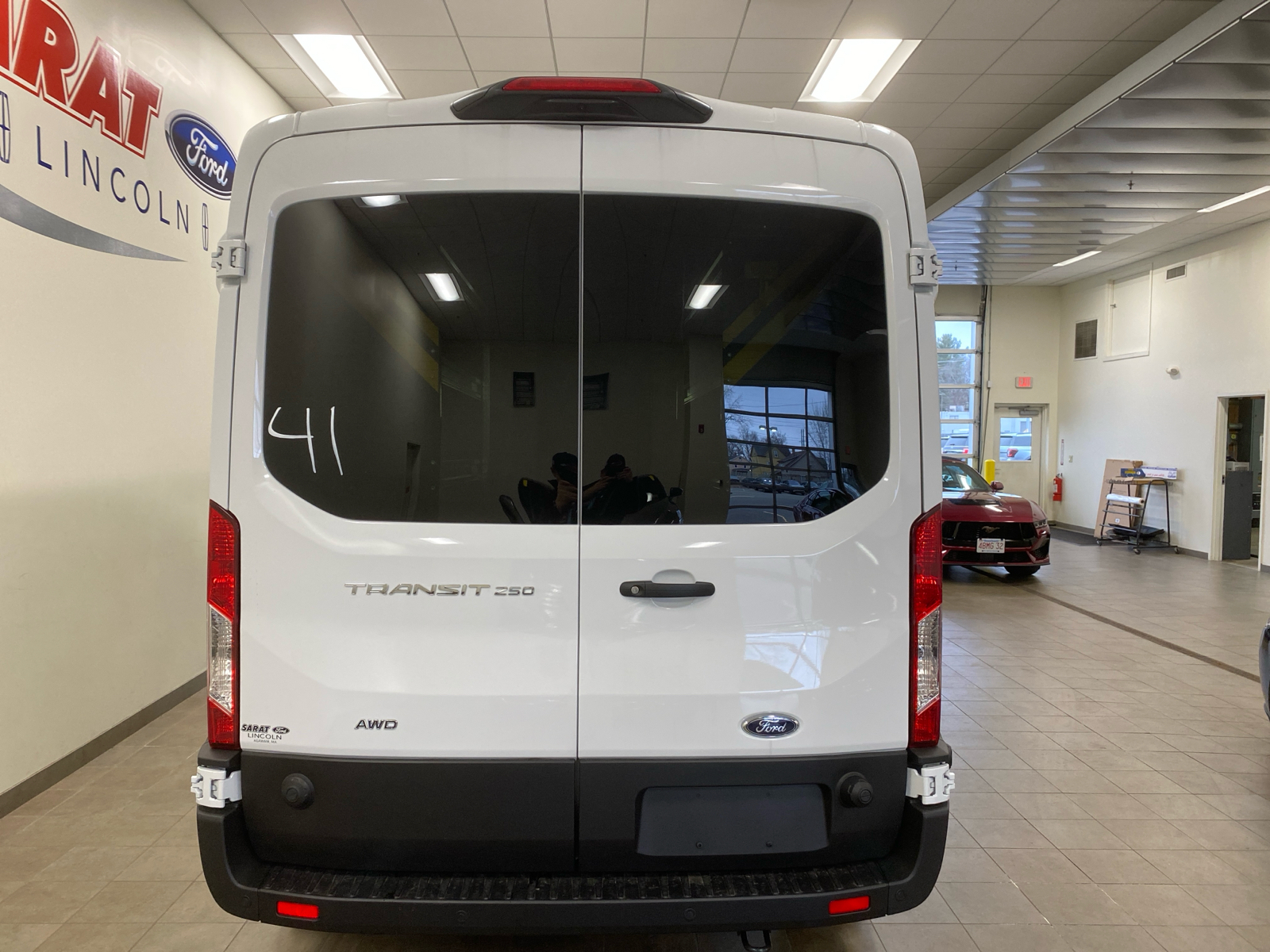 2024 Ford Transit Cargo Van 2024 FORD TRANSIT-250 CARGO 3DR 148 WB AWD 6