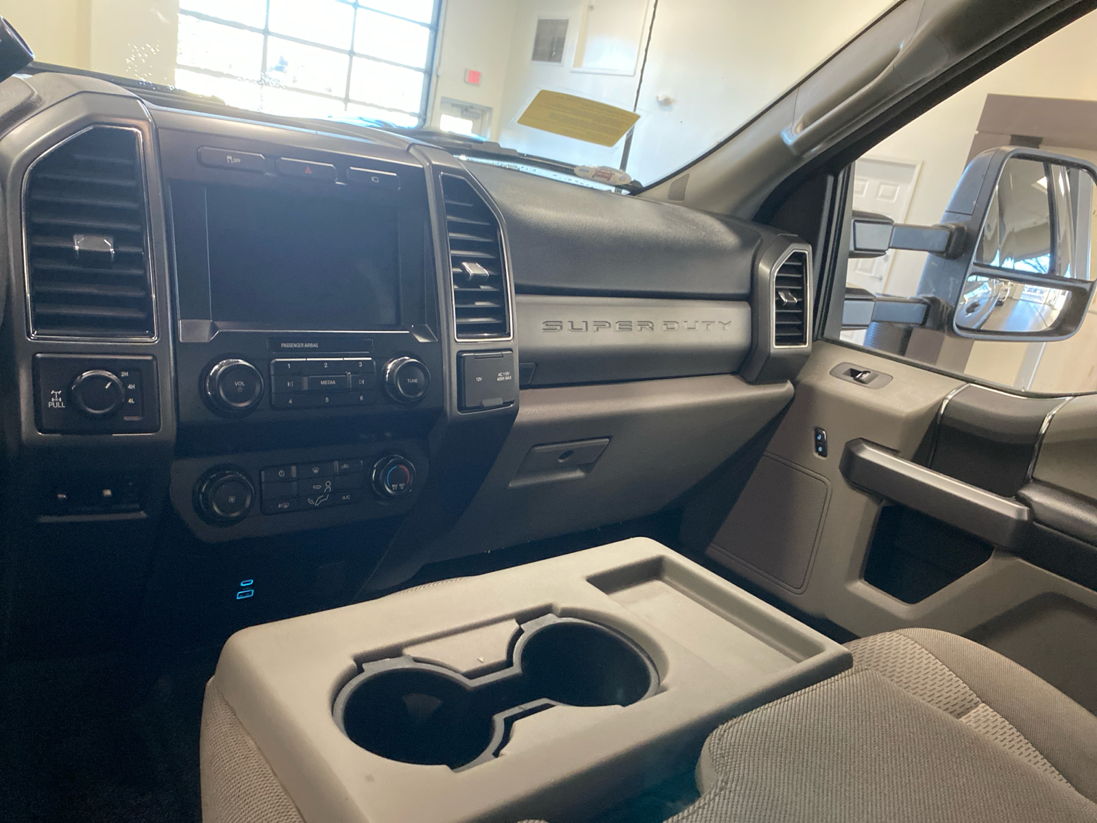 2022 Ford Super Duty F-250 SRW XL 15