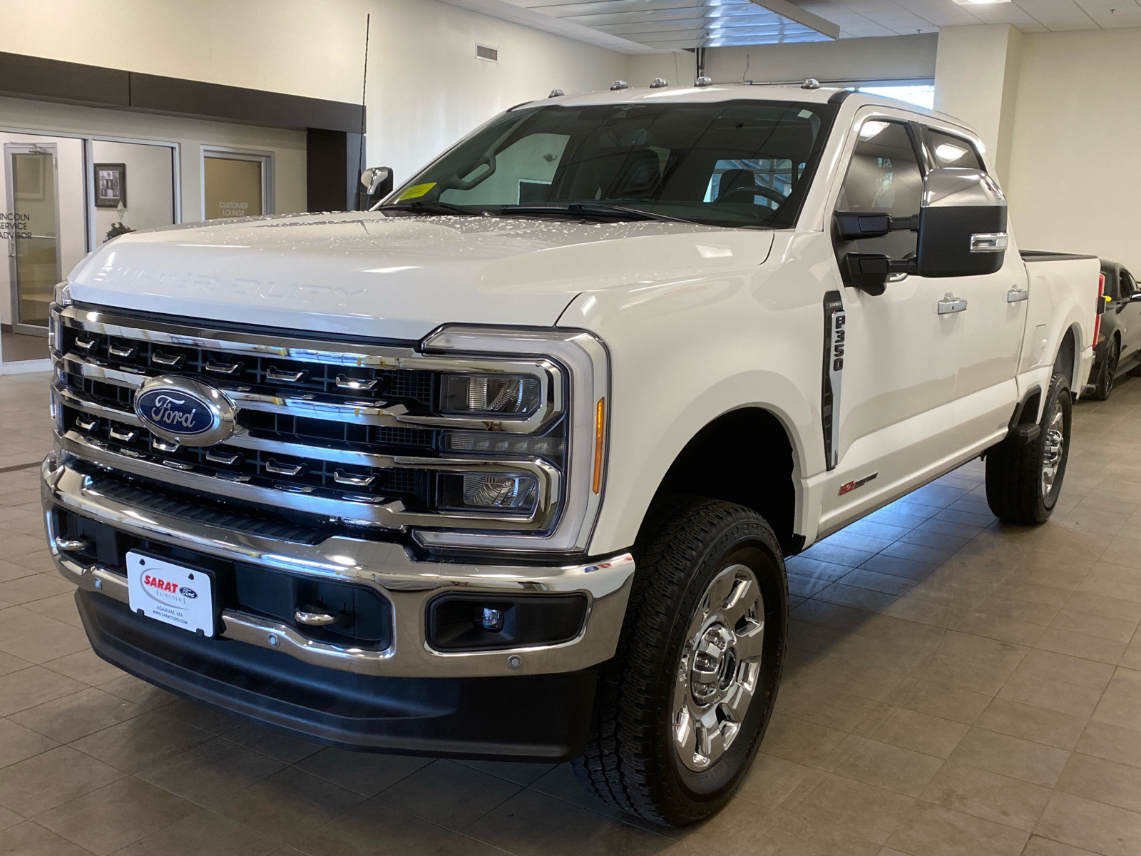 2023 Ford Super Duty F-350 SRW LARIAT 4