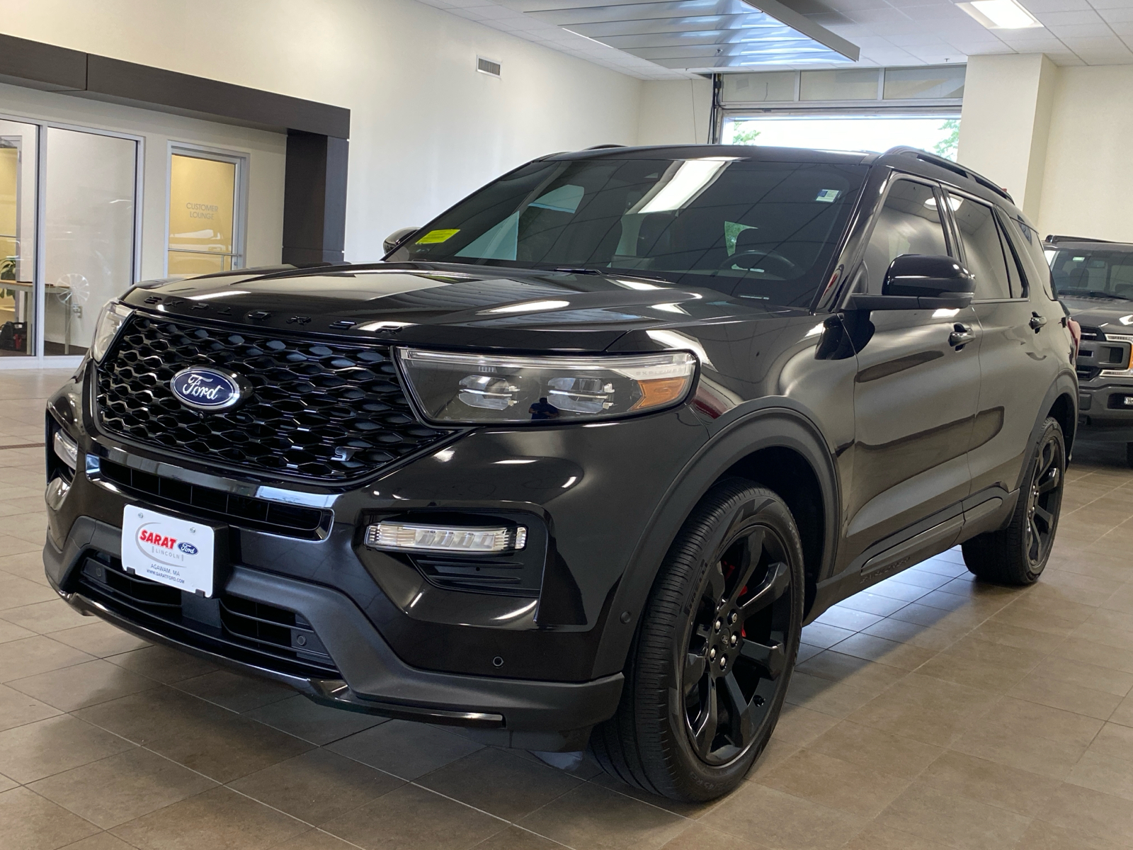 2021 Ford Explorer ST 4