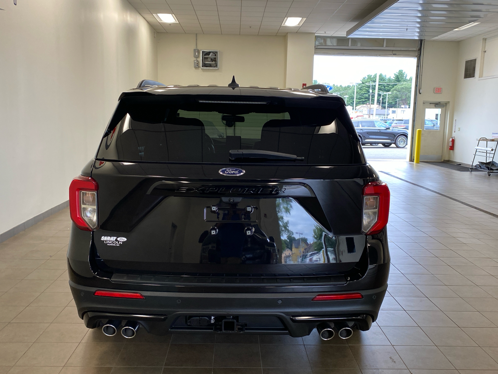 2021 Ford Explorer ST 6