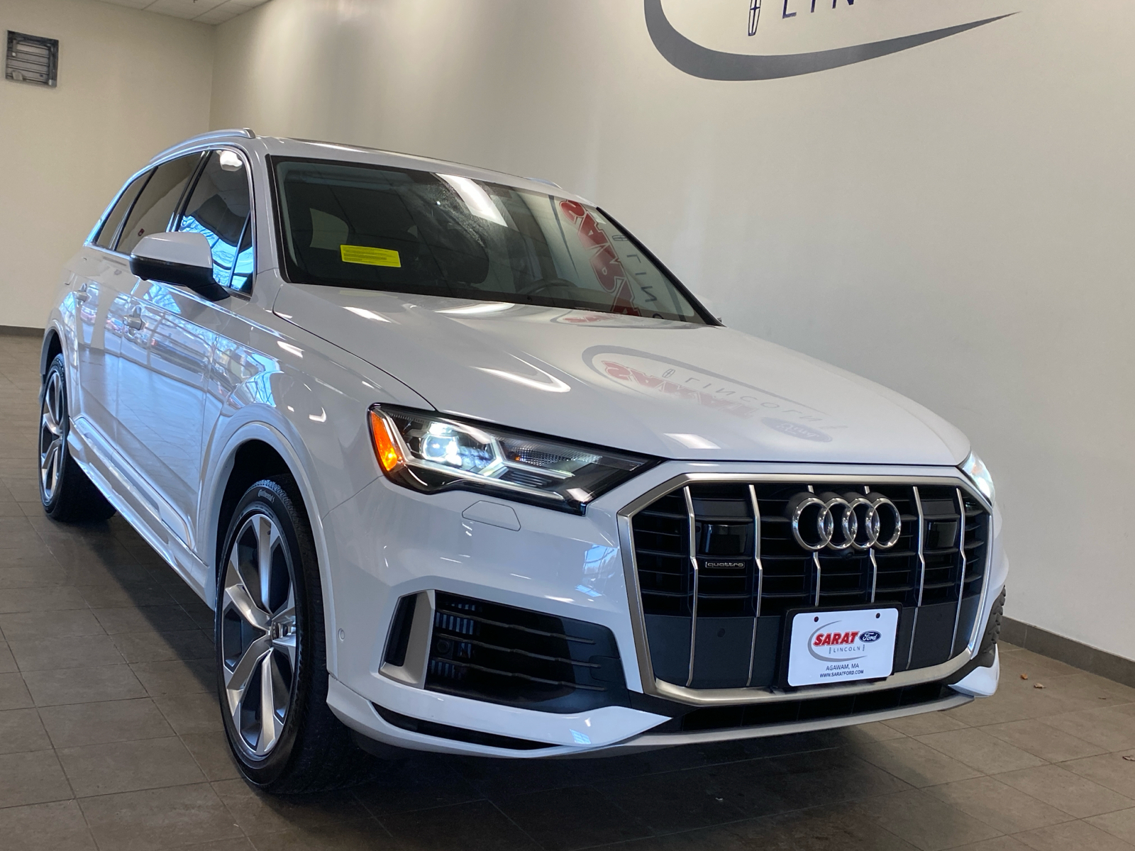 2022 Audi Q7 Premium Plus 2