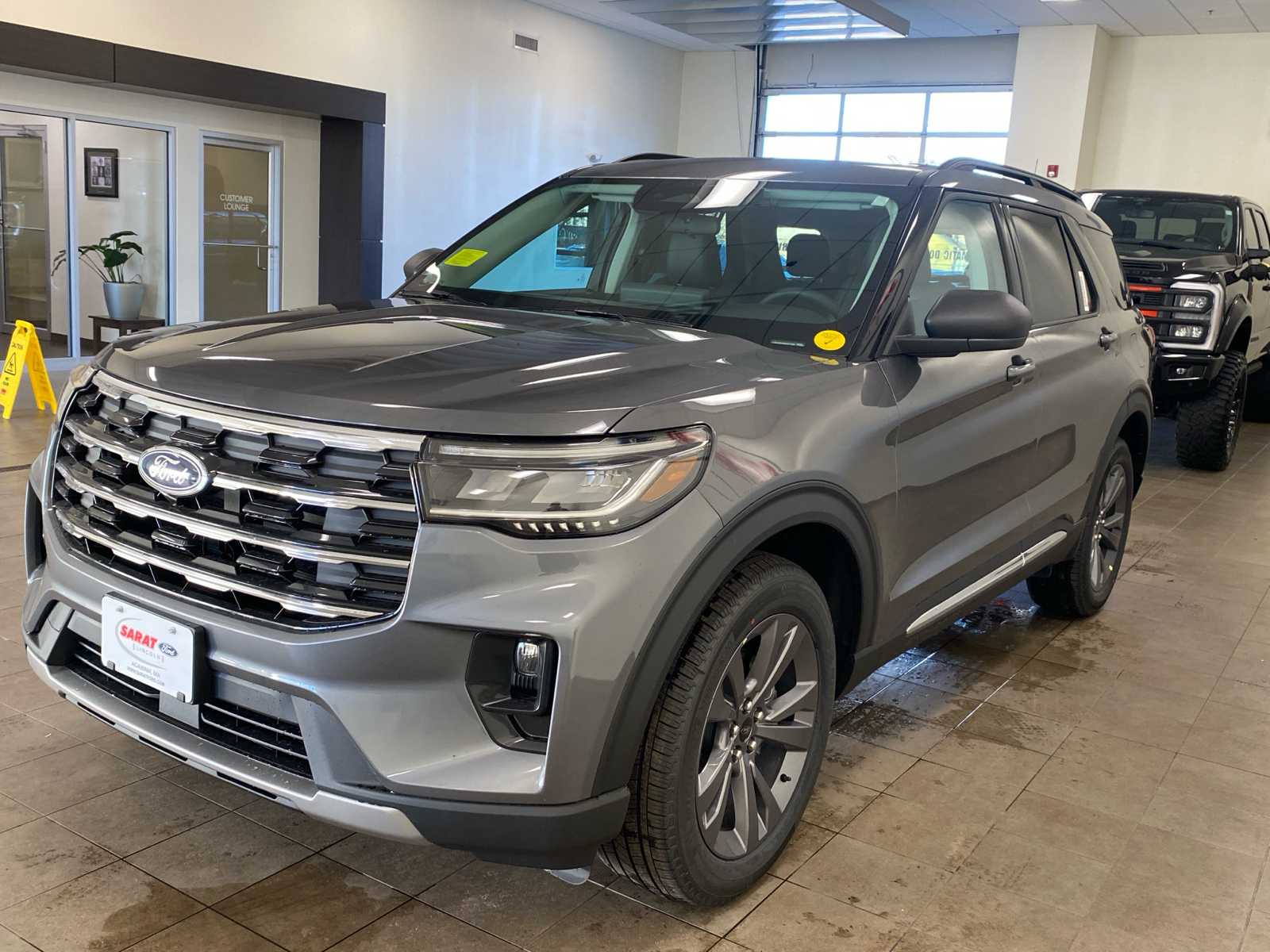 2025 Ford Explorer 2025 FORD EXPLORER ACTIVE 4DR SUV 119.1 WB 4WD 4