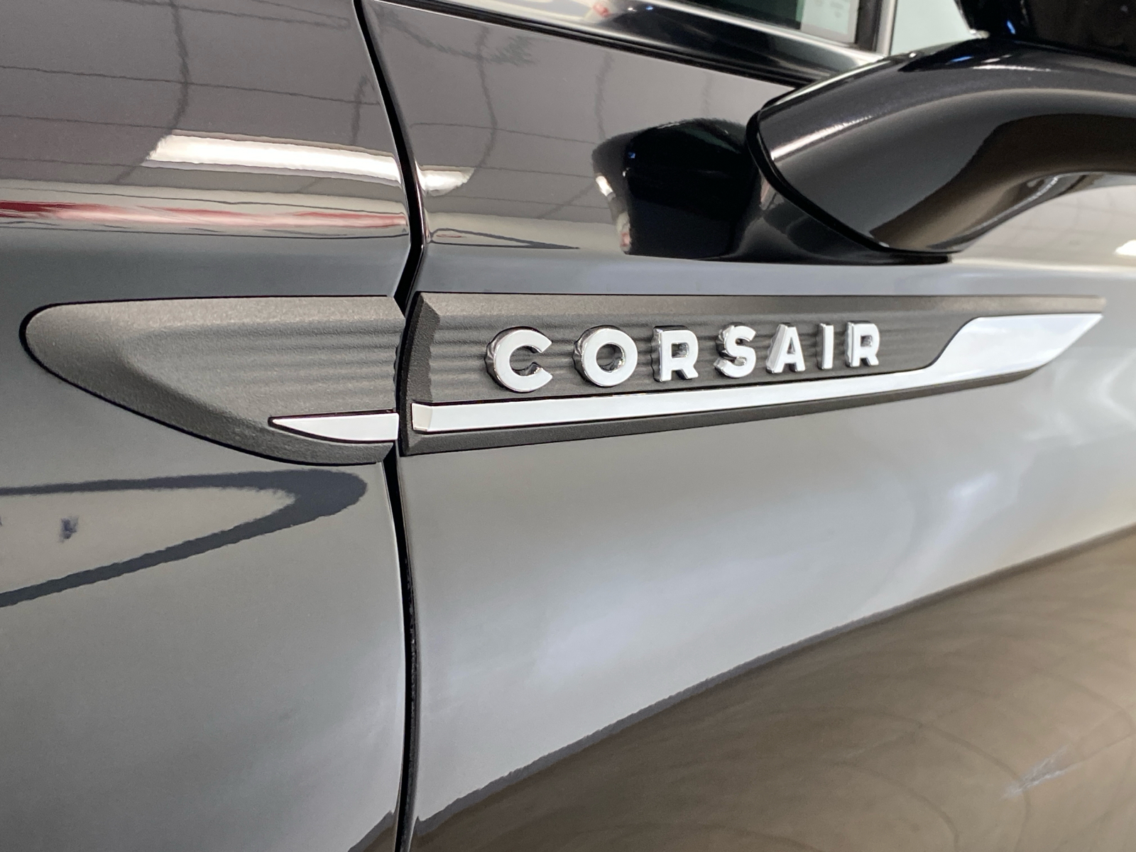 2023 Lincoln Corsair Standard 13