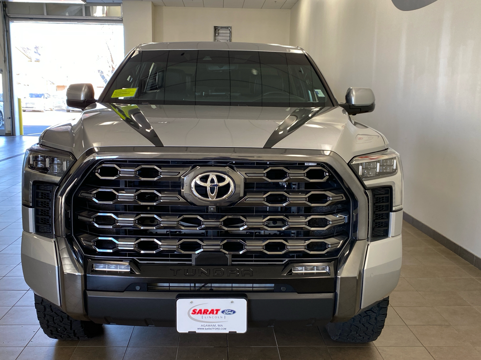 2022 Toyota Tundra 4WD Platinum 3