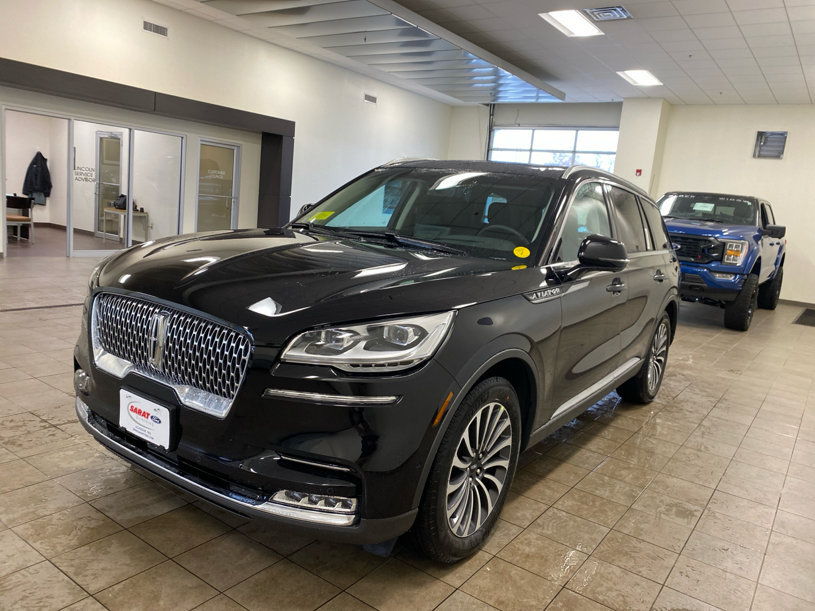 2023 Lincoln Aviator J7X0 AVIATOR RESERVE AWD 4