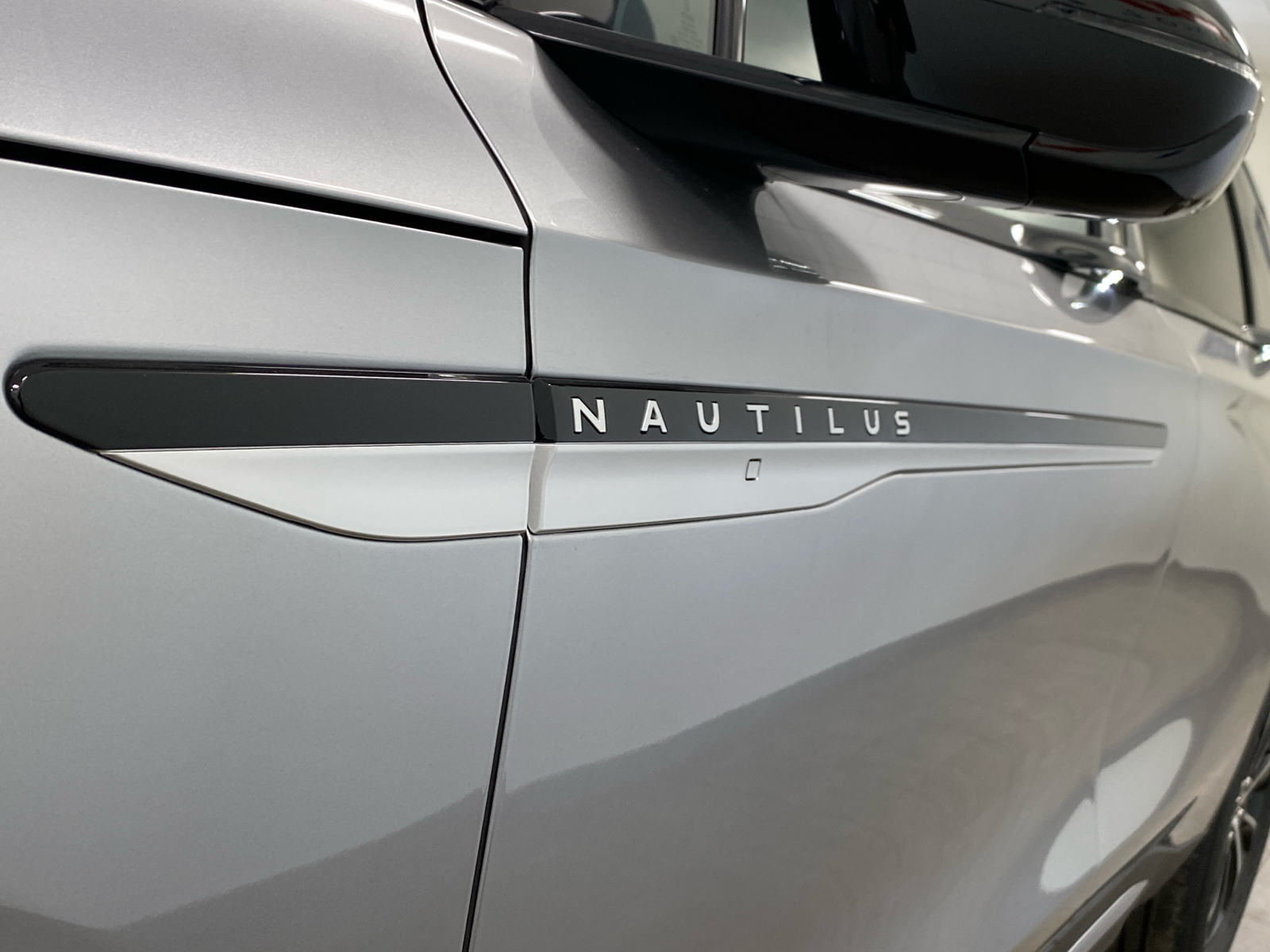 2024 Lincoln Nautilus J8J0 NAUTILUS AWD 13