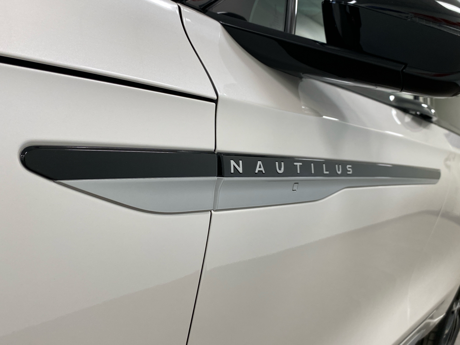2024 Lincoln Nautilus J8K0 NAUTILUS AWD 14