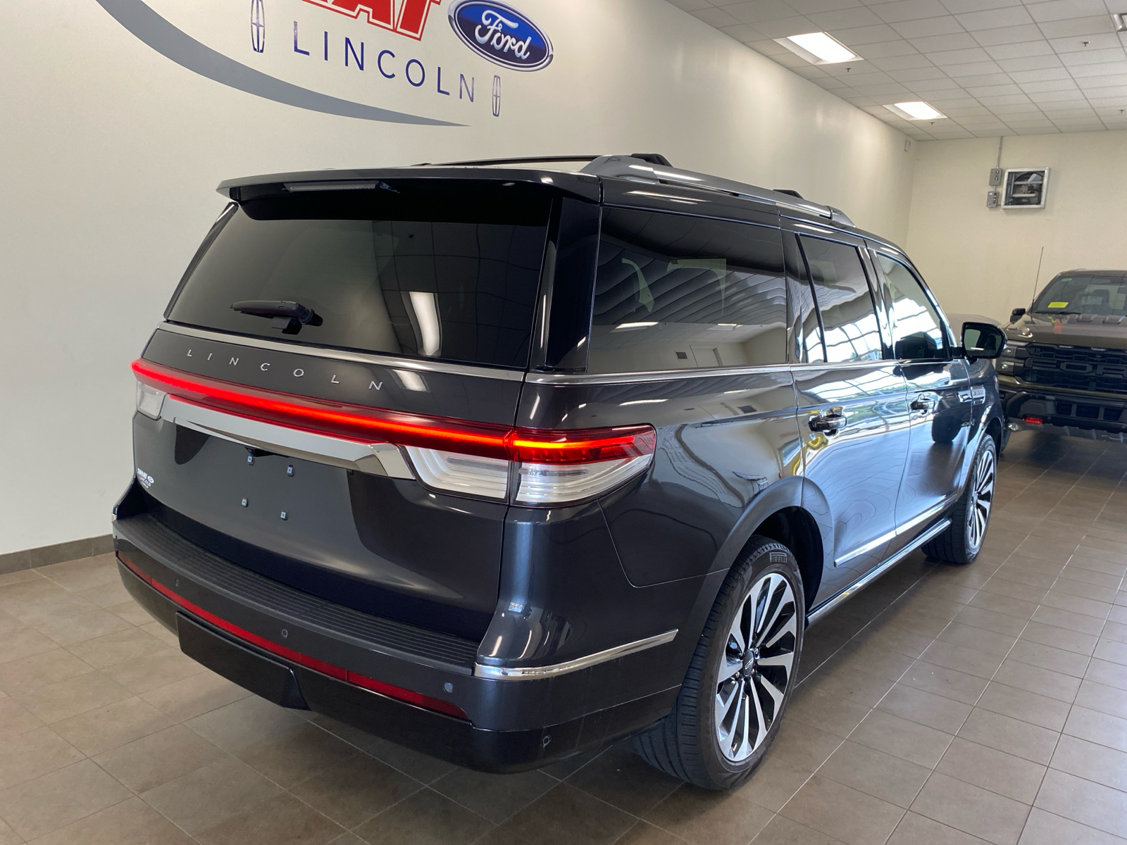 2023 Lincoln Navigator Reserve 8