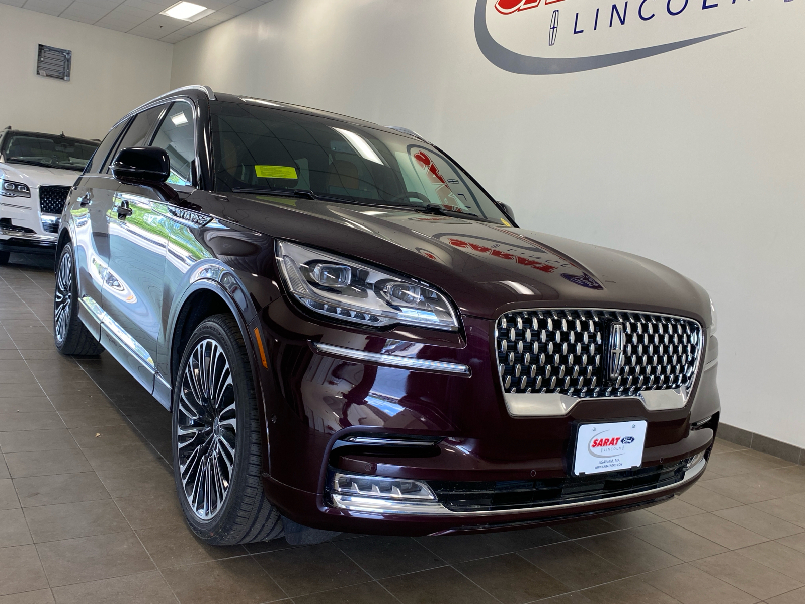 2024 Lincoln Aviator J9X0 AVIATOR BLACK LABEL AWD 2