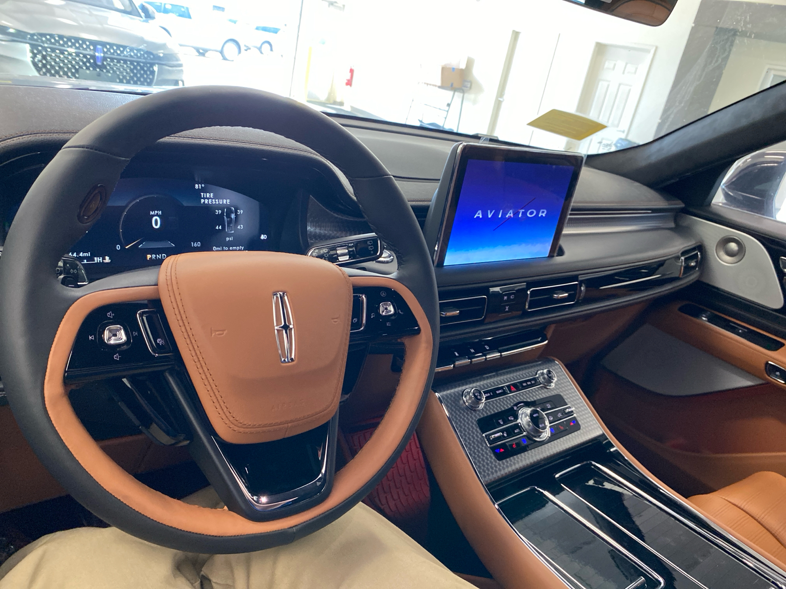 2024 Lincoln Aviator J9X0 AVIATOR BLACK LABEL AWD 30