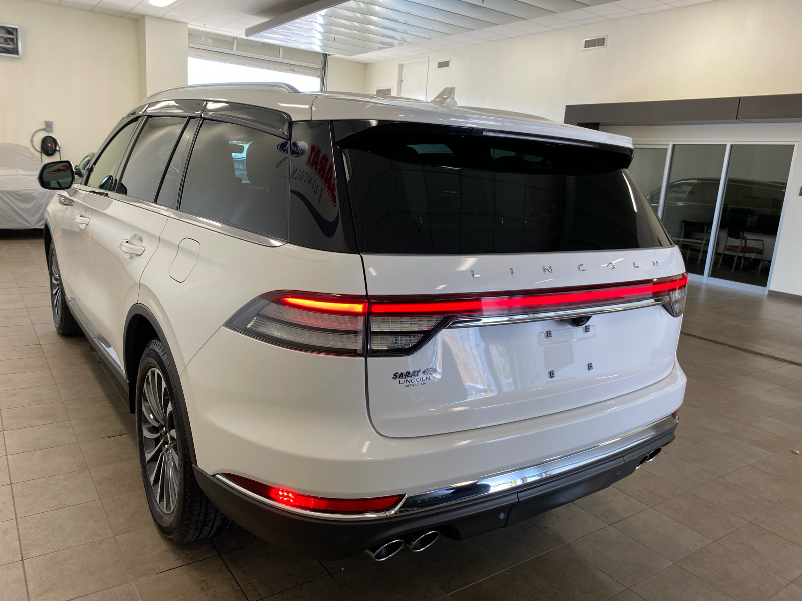 2023 Lincoln Aviator Standard 5