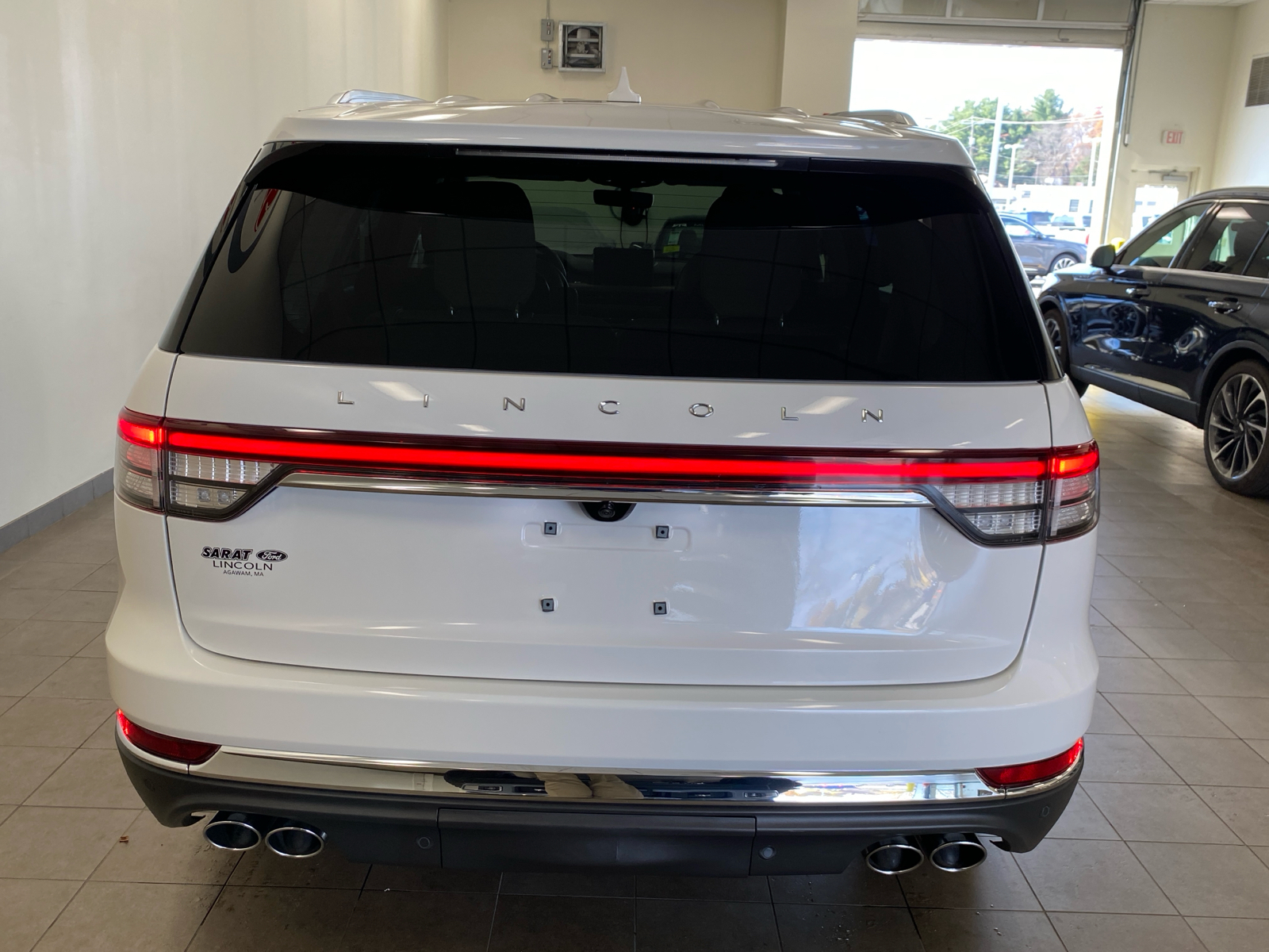 2023 Lincoln Aviator Standard 6