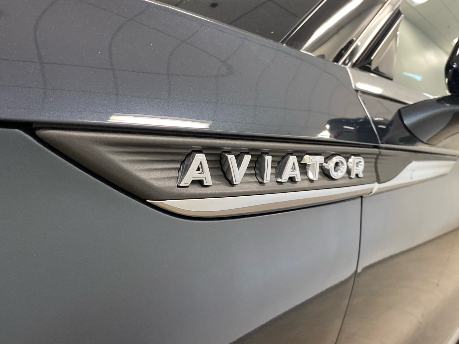 2024 Lincoln Aviator 2024 LINCOLN AVIATOR RESERVE 4DR SUV 119.1 WB AWD 15