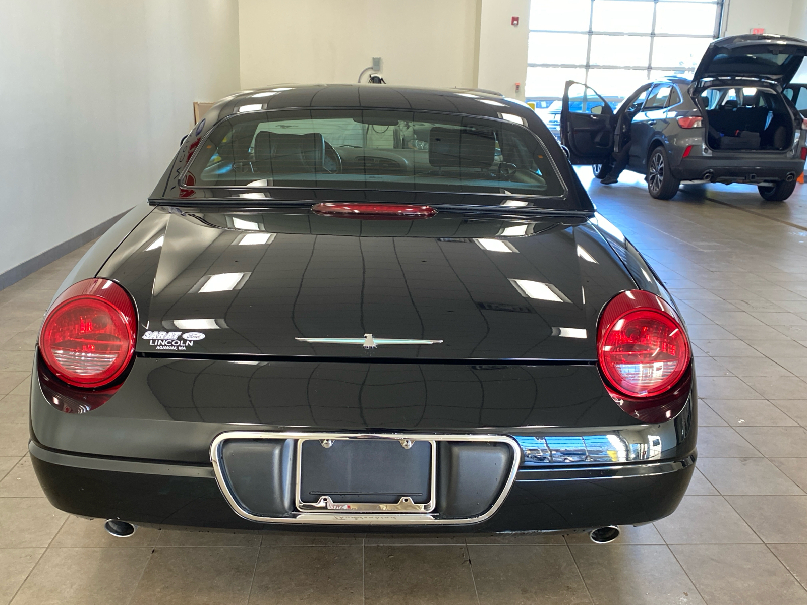 2002 Ford Thunderbird w/Hardtop Deluxe 7