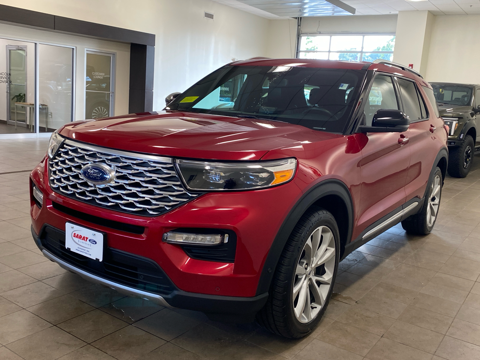 2021 Ford Explorer Platinum 4