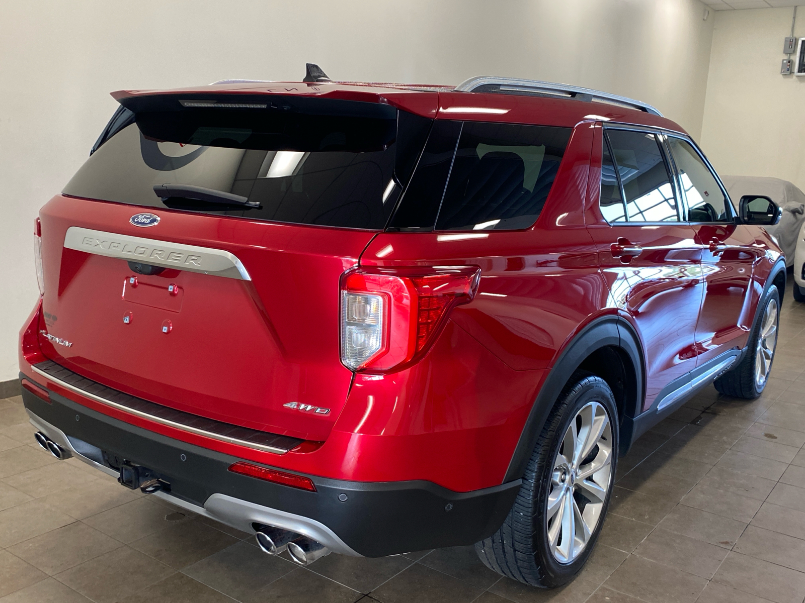 2021 Ford Explorer Platinum 9