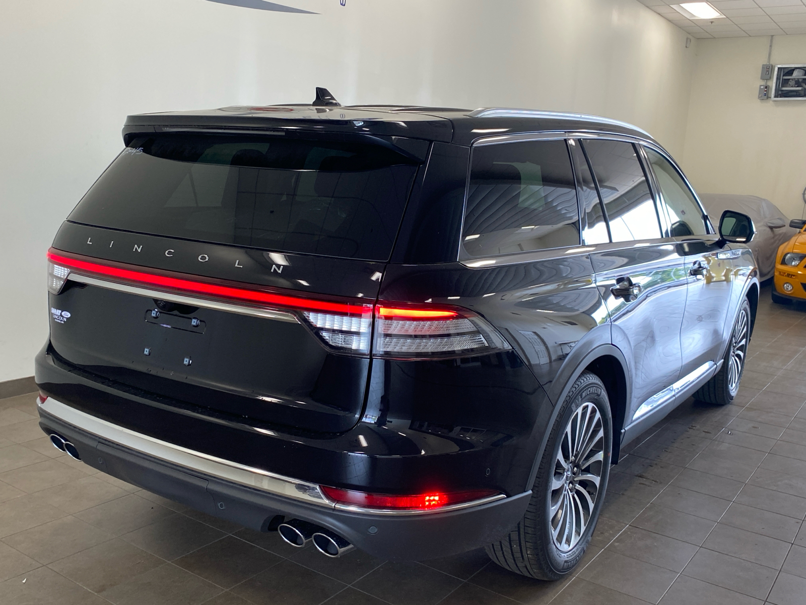 2024 Lincoln Aviator 2024 LINCOLN AVIATOR RESERVE 4DR SUV 119.1 WB AWD 7