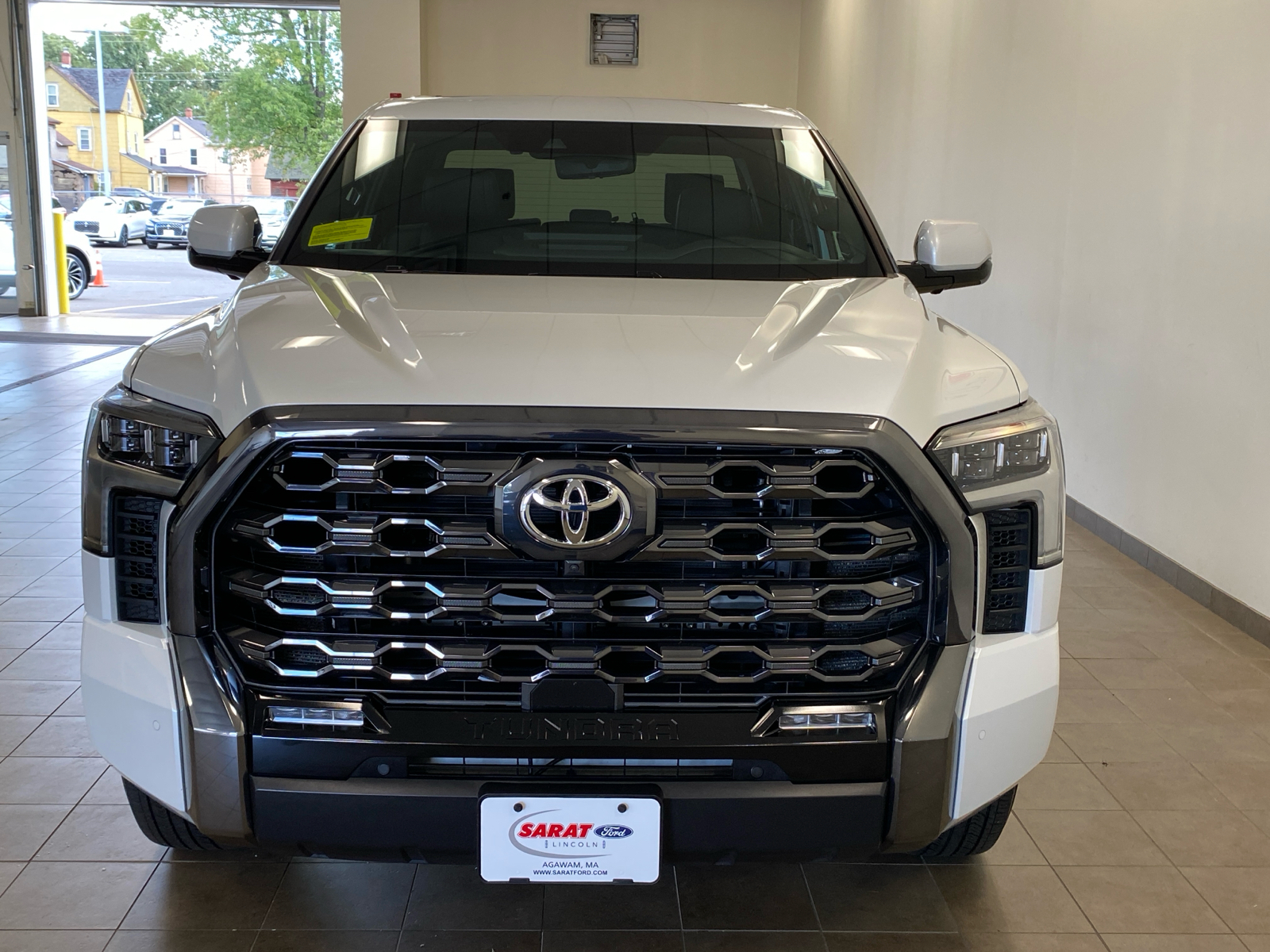 2022 Toyota Tundra 4WD Platinum 3