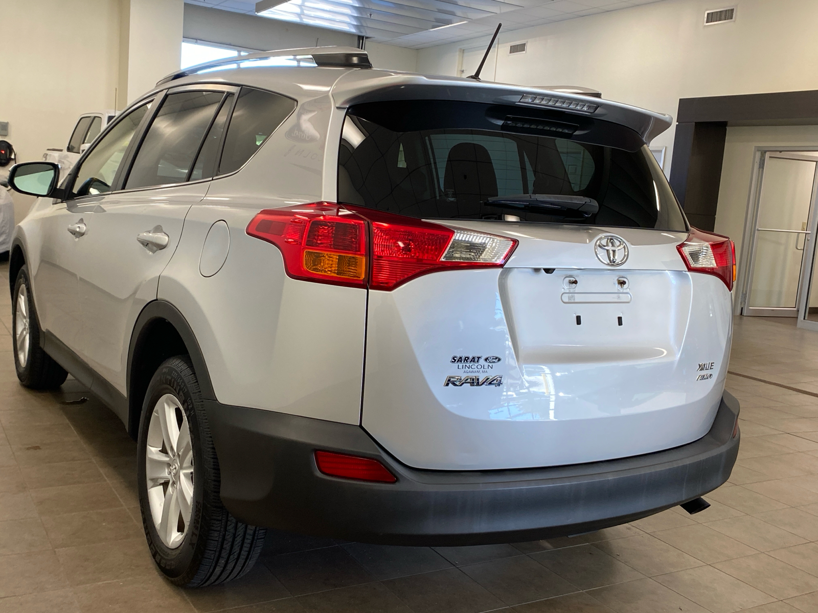 2013 Toyota RAV4 XLE 5