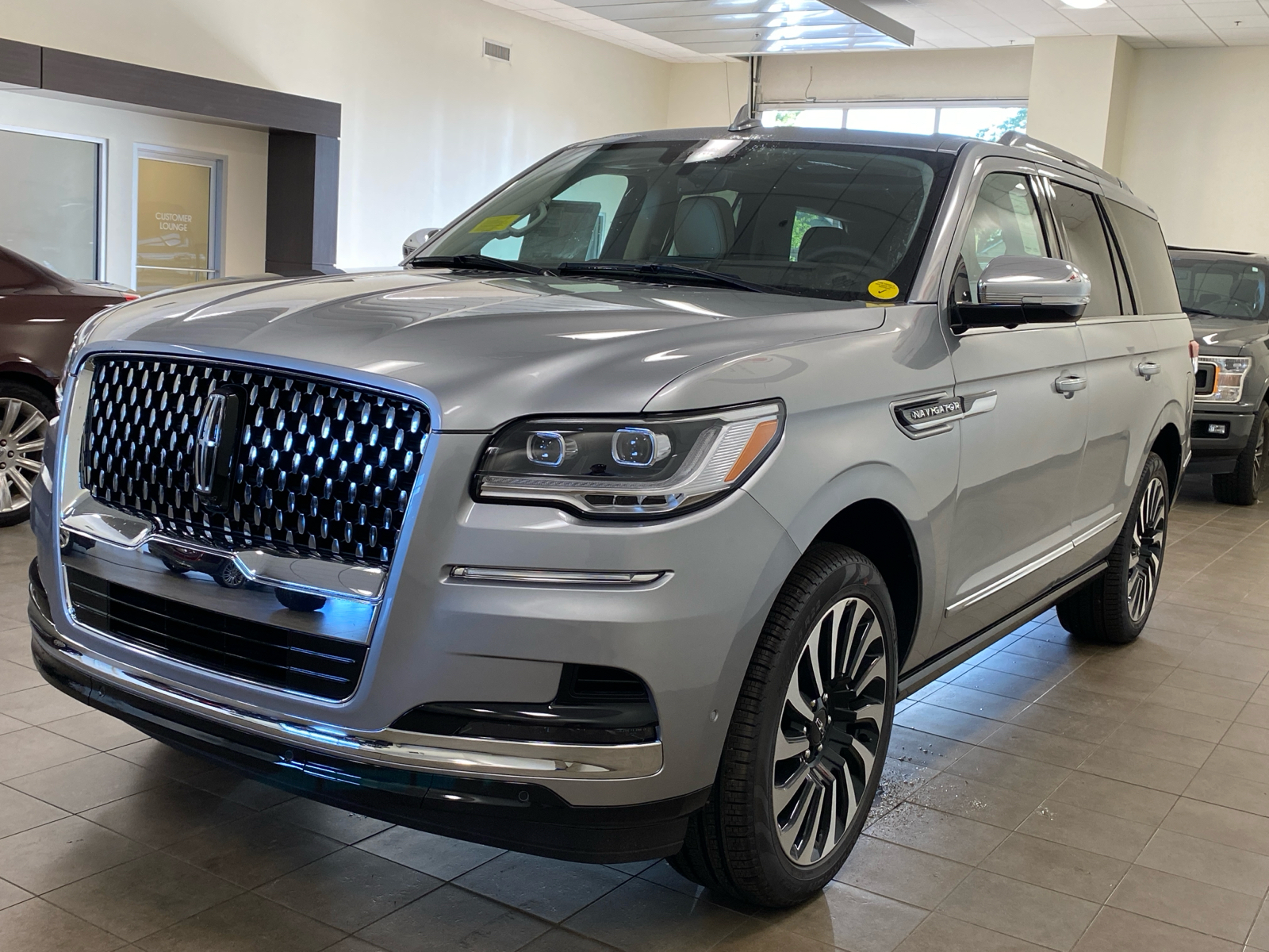 2024 Lincoln Navigator 2024 LINCOLN NAVIGATOR BLACK LABEL 4DR SUV 122.5 4