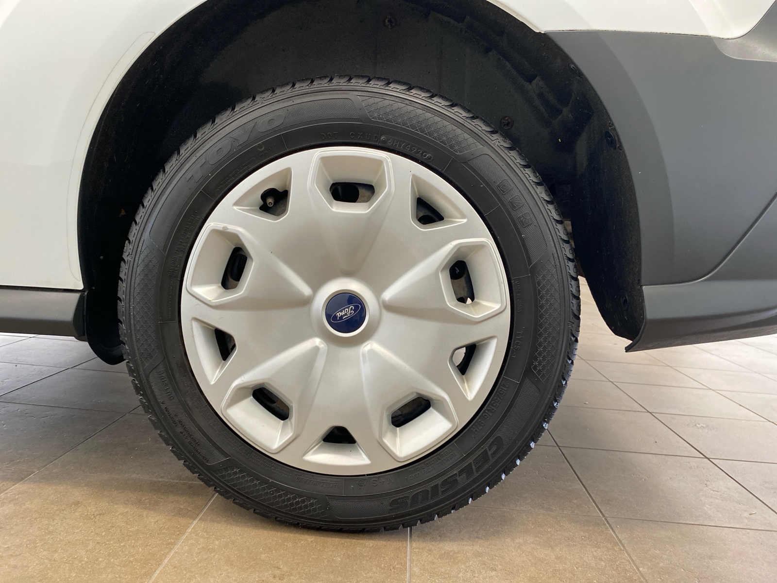 2018 Ford Transit Connect  17