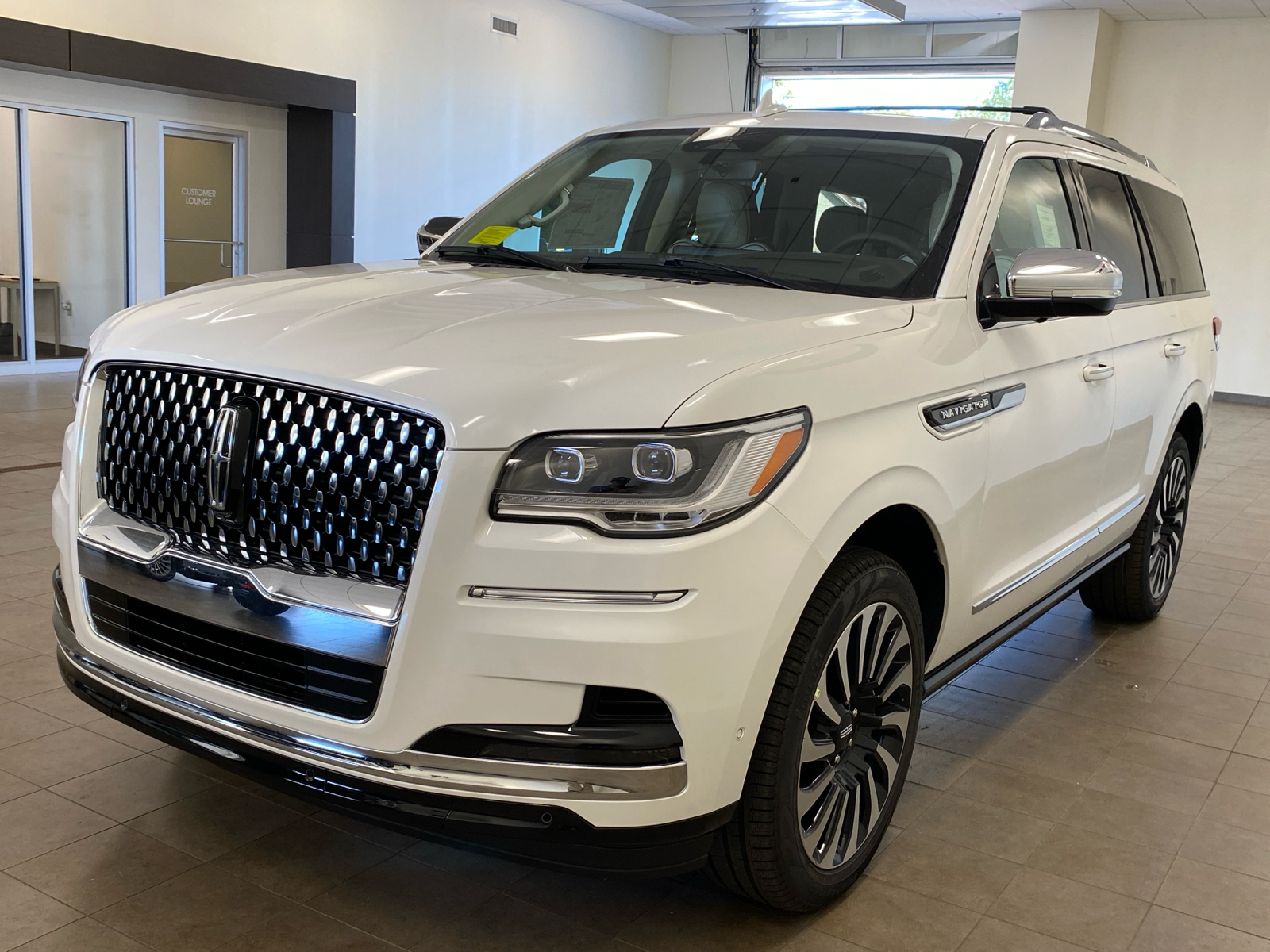 2024 Lincoln Navigator 2024 LINCOLN NAVIGATOR BLACK LABEL 4DR SUV 122.5 4