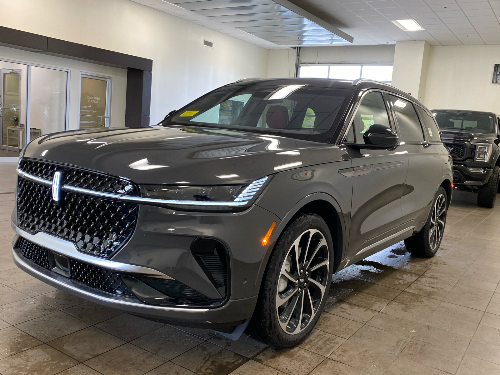 2024 Lincoln Nautilus 2024 LINCOLN NAUTILUS BLACK LABEL 4DR SUV 114.2 W 4